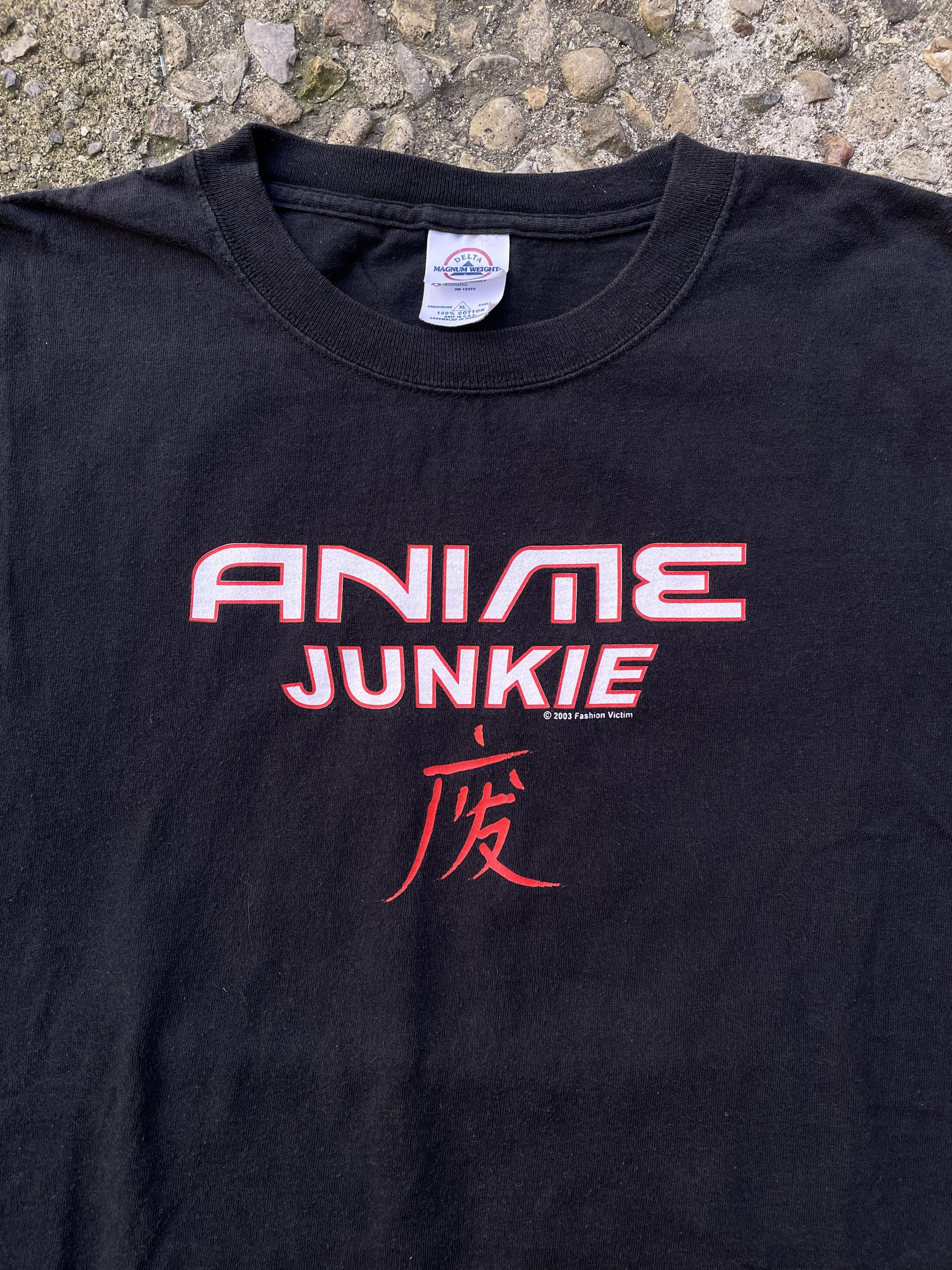 Fashion Victim × Vintage VTG 2003 Anime Junkie Fashion Victim Graphic T-Shirt Size US XL / EU 56 / 4 - 1 Thumbnail