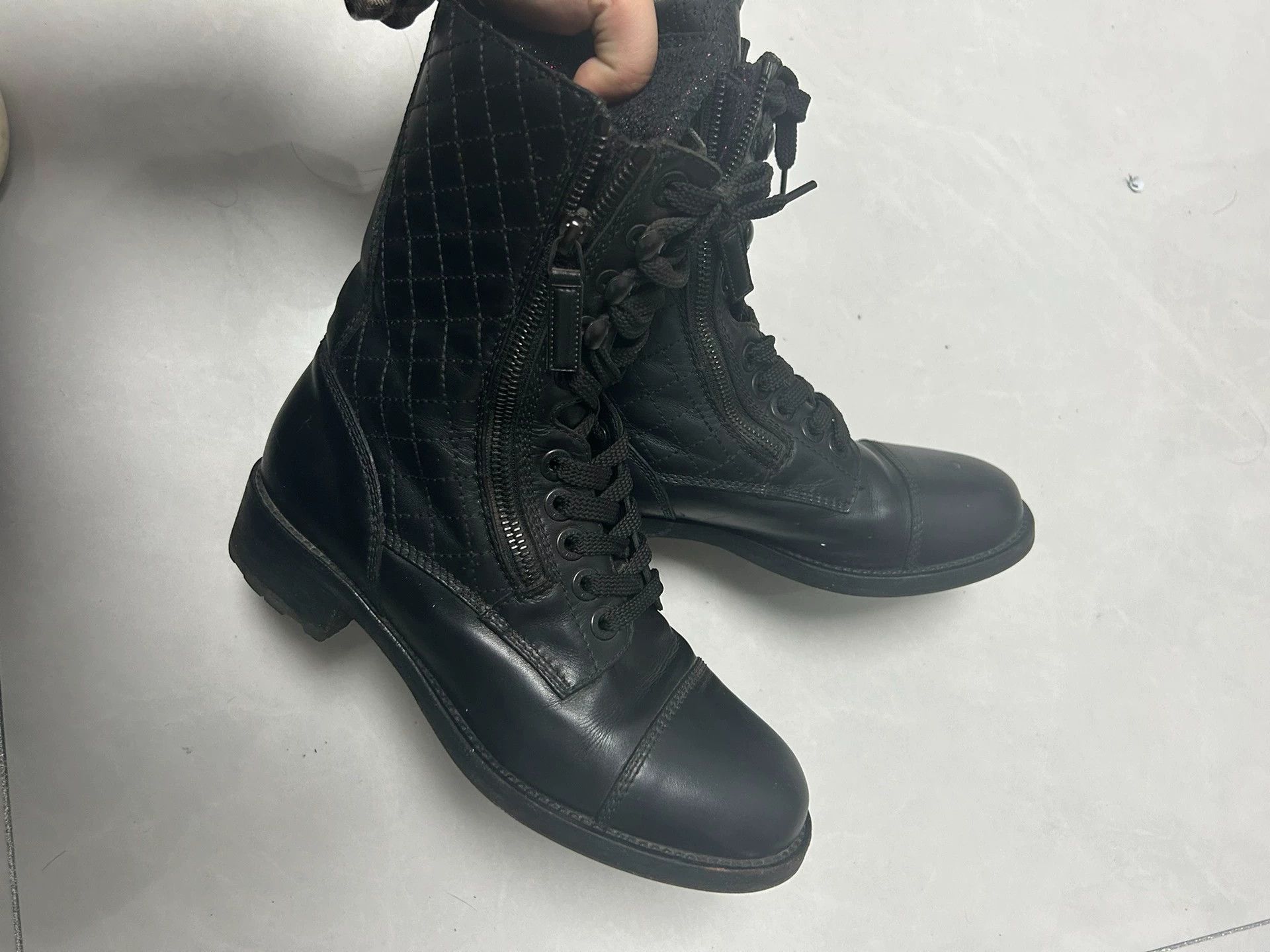 Chanel Chanel Authentic Knee-High Boots Women’s Size 37.5 Size US 7 / IT 37 - 1 Thumbnail