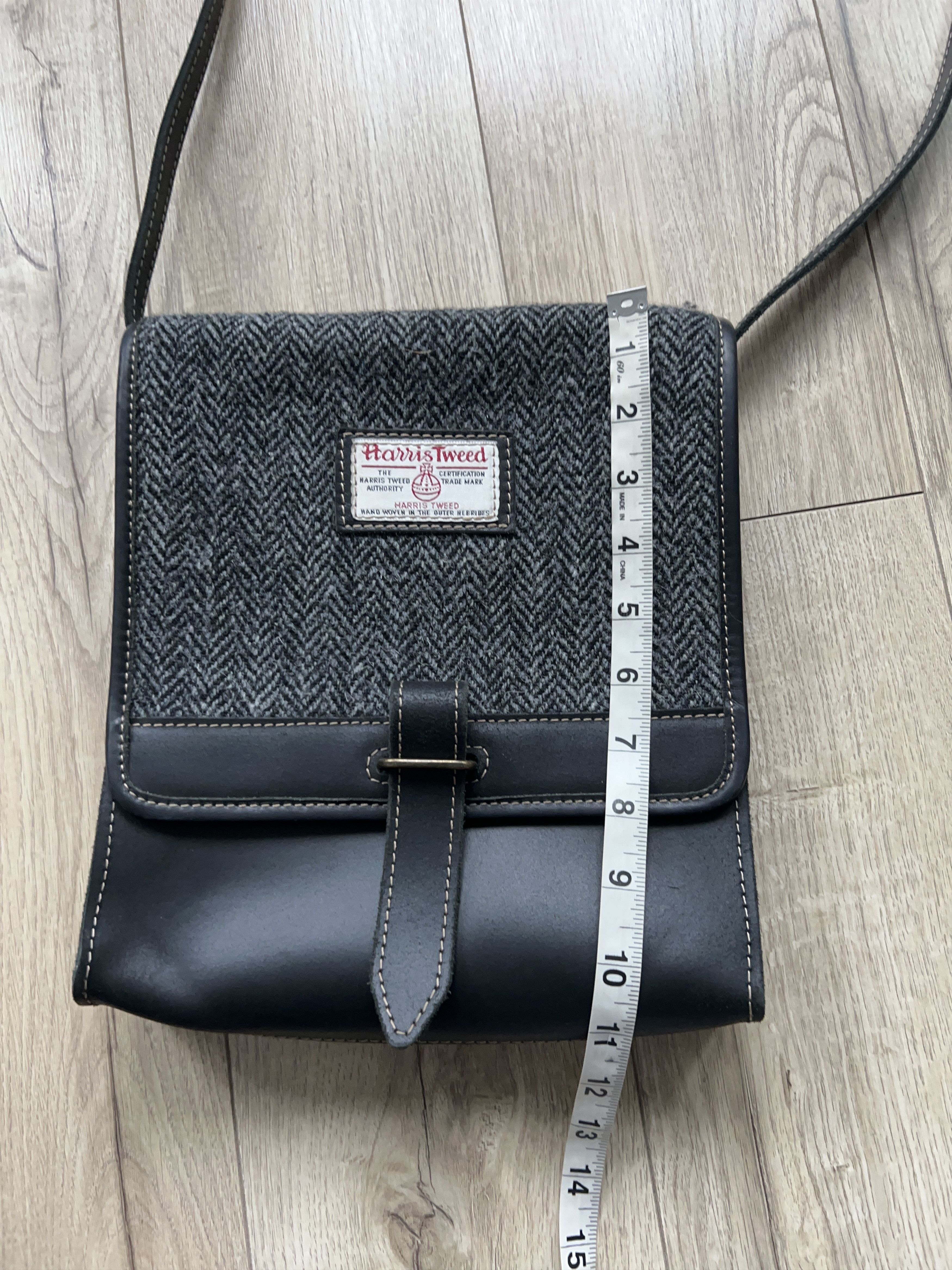 Harris Tweed × Leather × Vintage Cumbrae Charcoal Herringbone Messenger Bag Satchel Shoulder Size ONE SIZE - 16 Thumbnail