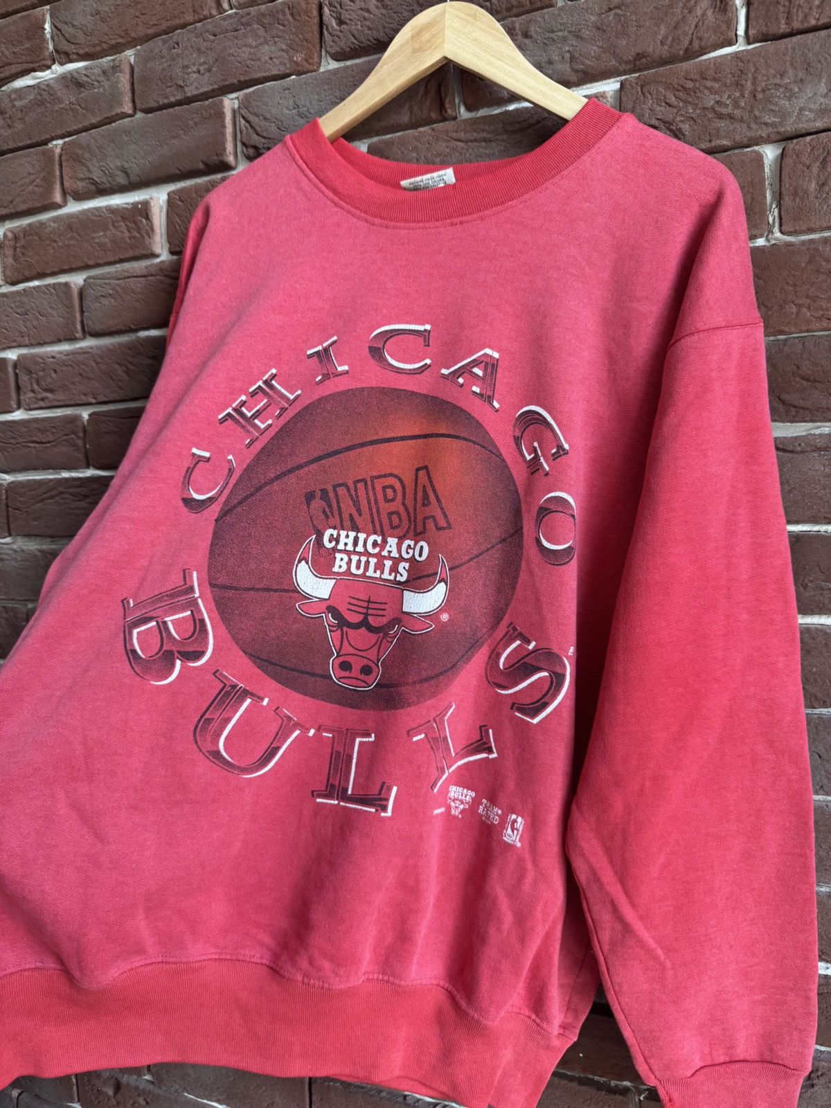 NBA × Vintage Vintage 90s Magic Chicago Bulls Basketball NBA Sweatshirt L Size US L / EU 52-54 / 3 - 8 Thumbnail
