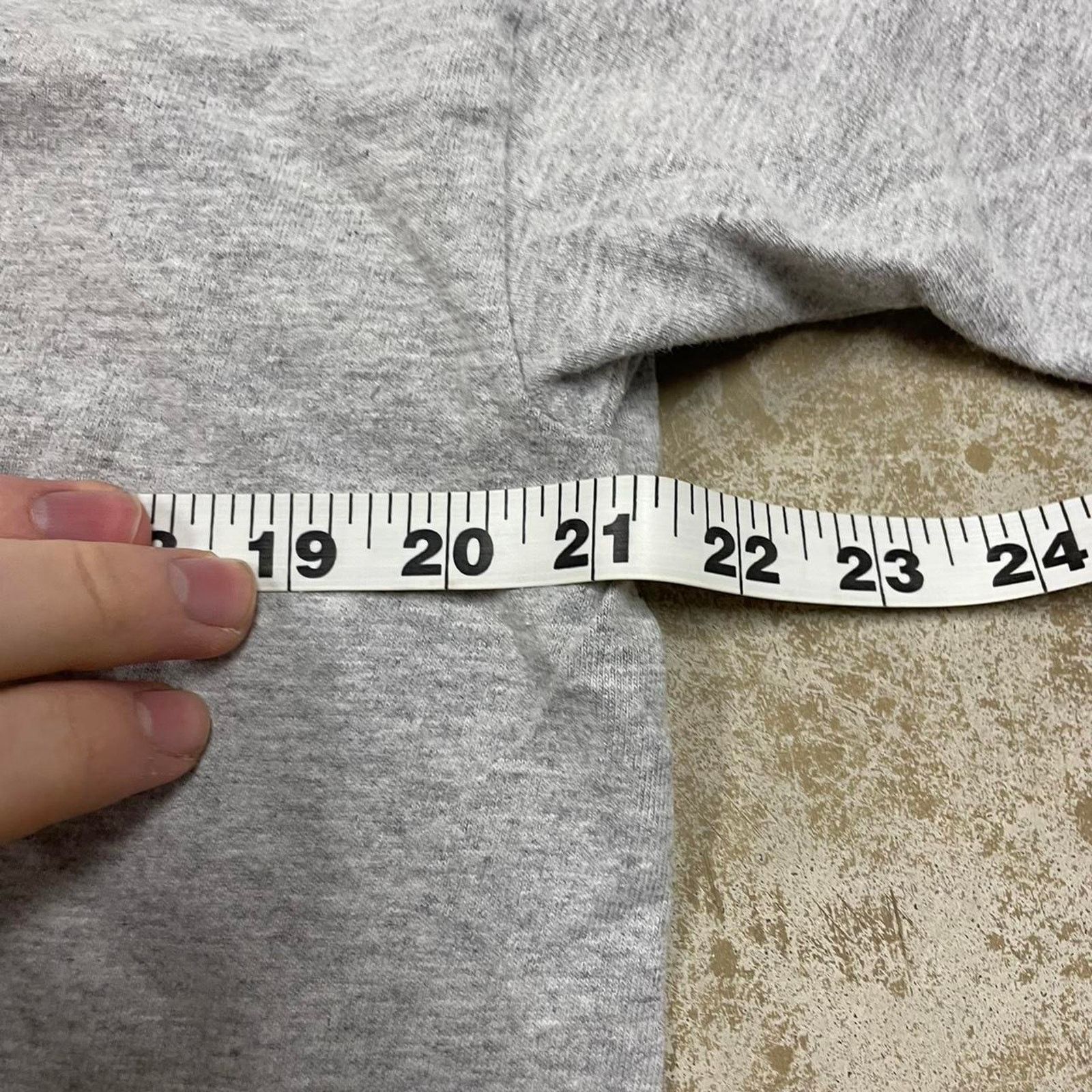 & Other Stories Vintage Wisconsin Badgers grey cotton t-shirt size large Size US L / EU 52-54 / 3 - 4 Thumbnail