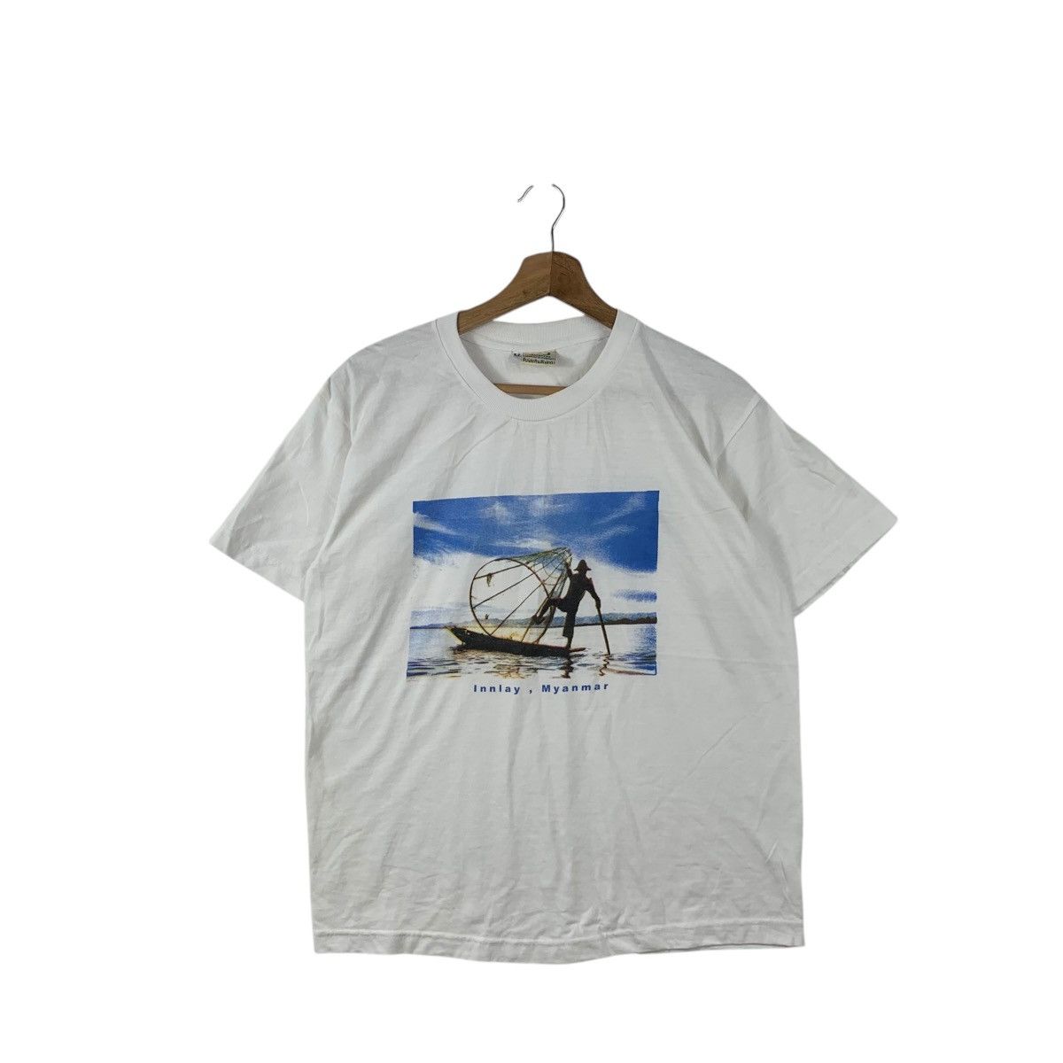 Vintage Vintage INNLAY MYANMAR FISHERMAN Aboriginal Tee Shirt Top Size L / US 10 / IT 46 - 1 Thumbnail
