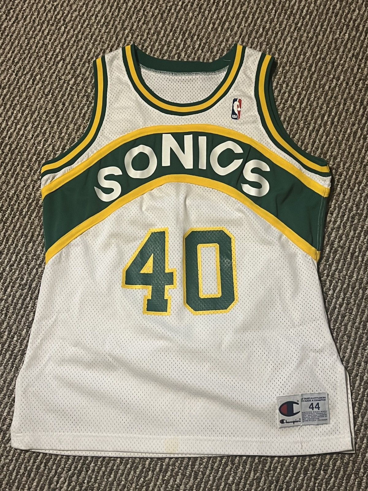 image of Champion Nba Seattle Sonics in White, Men's (Size Large)