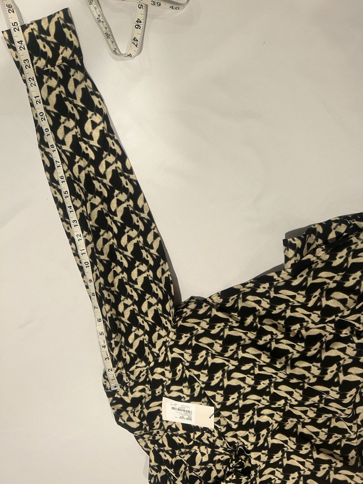Saint Laurent Paris Saint Laurent men’s viscose shirt. 39/15.5. $1350 Size US M / EU 48-50 / 2 - 6 Thumbnail