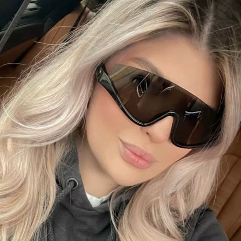 Gucci New, GUCCI Sunglasses GG1650S 001 Authentic Size ONE SIZE - 15 Thumbnail