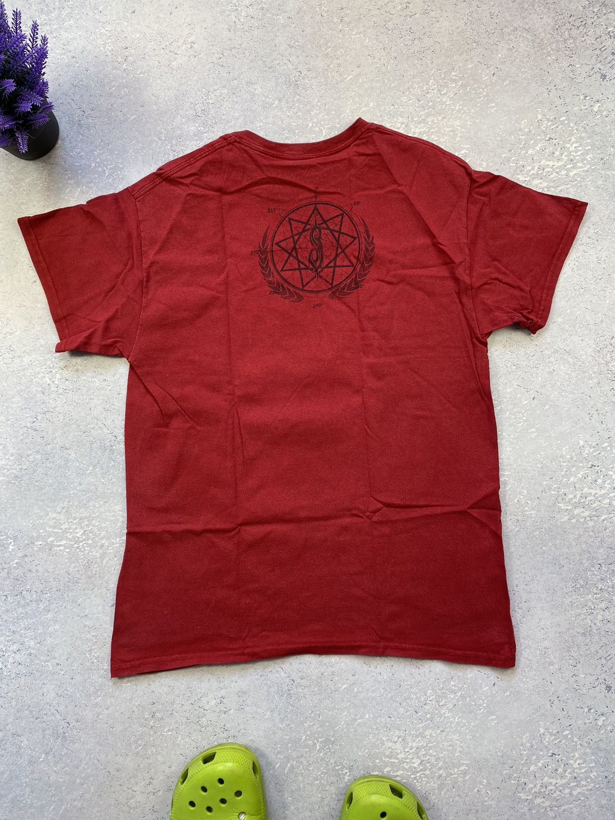 Slipknot × Vintage Vintage Slipknot Men’s Red T-Shirt With Big Centre Logo Size US M / EU 48-50 / 2 - 7 Thumbnail