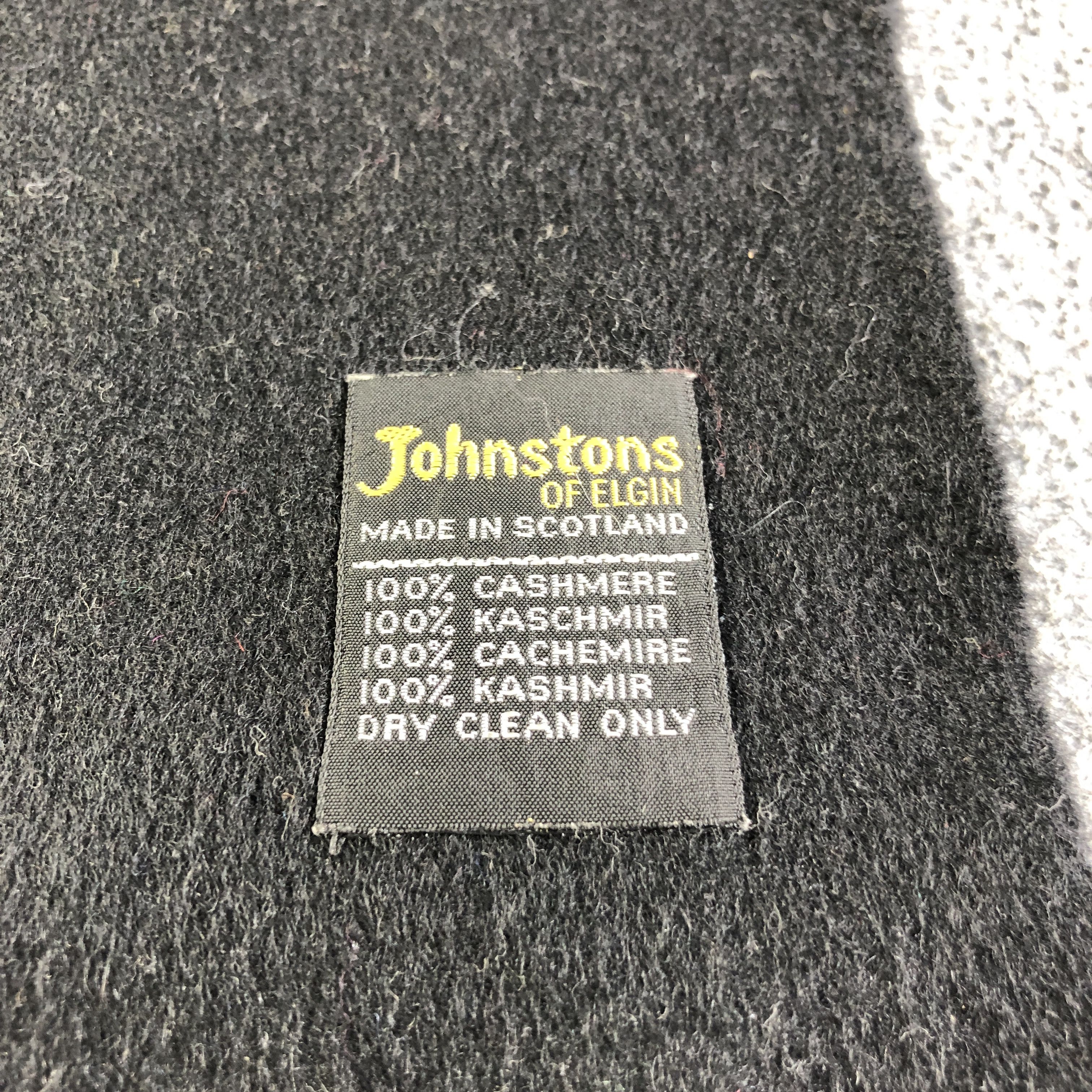 Johnstons Of Elgin Johnstons Of Elgin Cashmere Scarf Muffler Neckwear V2728 Size ONE SIZE - 4 Thumbnail