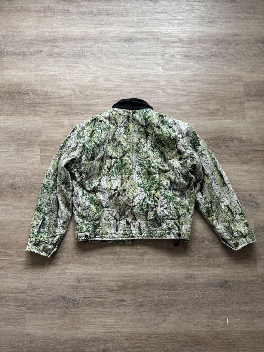 GVGALLERY Raspberry Hills Camo Shorts Small