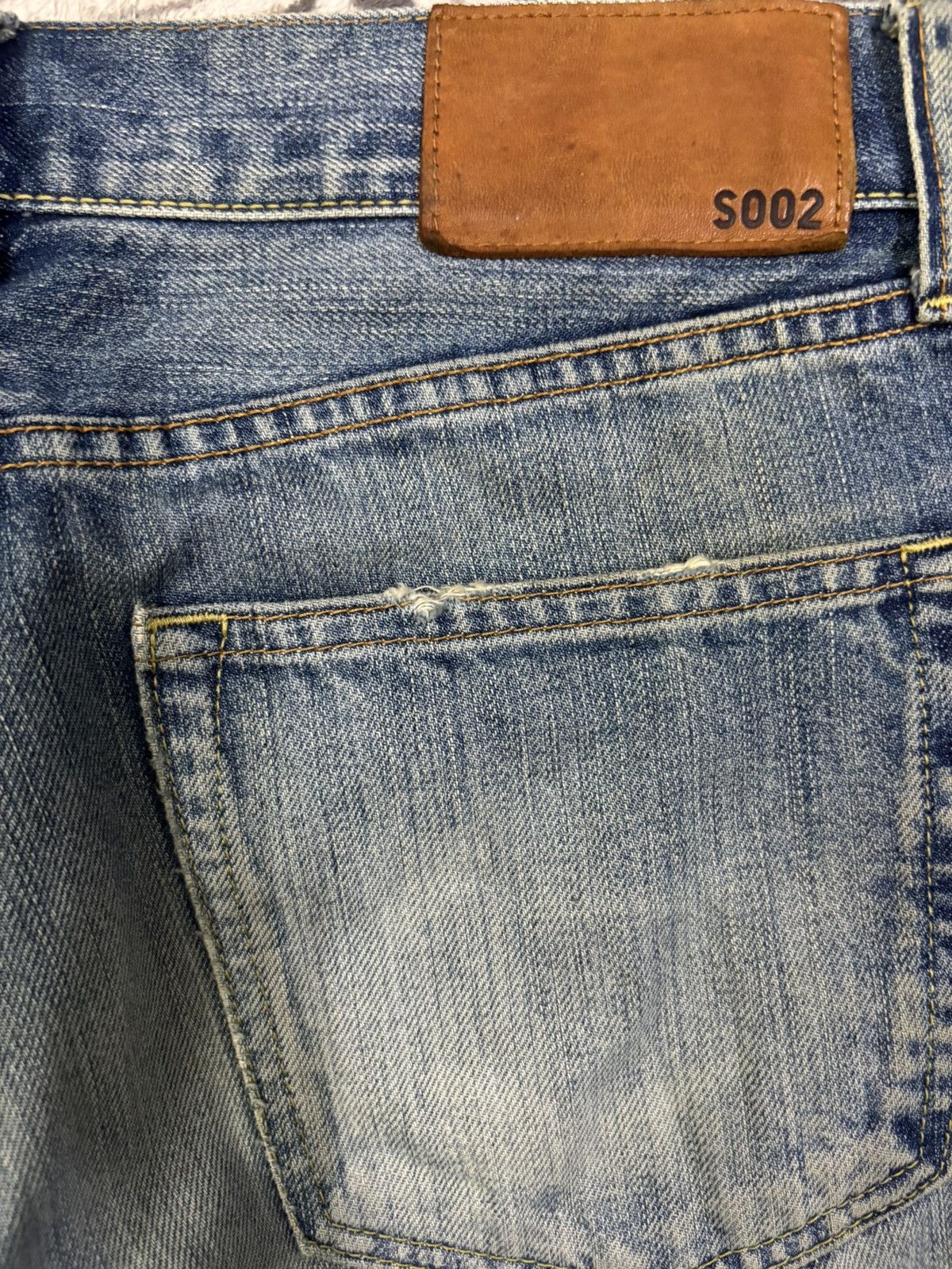 Undercover × Uniqlo Vintage Uniqlo S002 Mud Wash Distressed Grunge Jeans Size US 31 - 12 Thumbnail