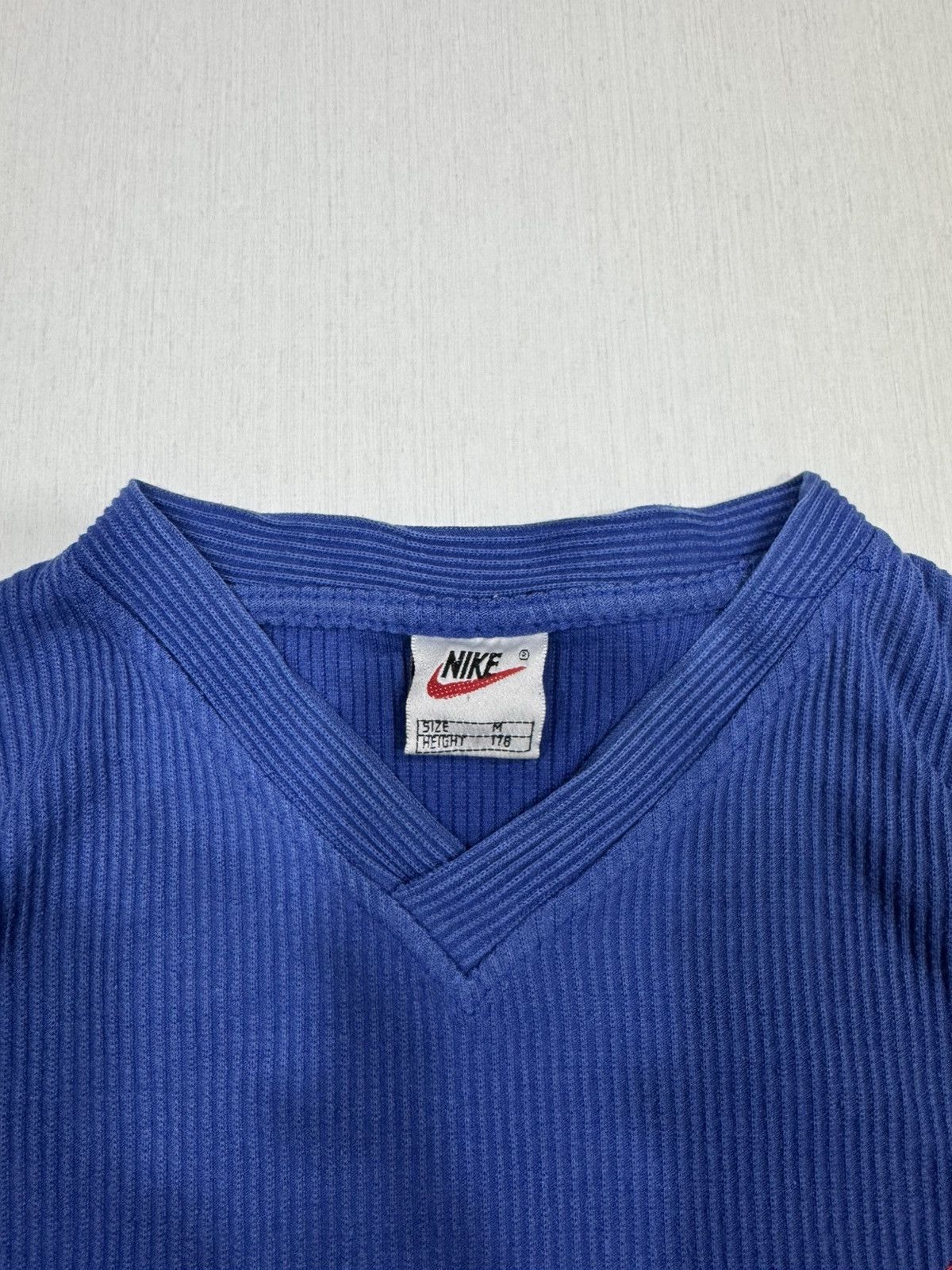 Nike × Vintage Vintage 90s Nike Kimono Style Y2K Tee Size US M / EU 48-50 / 2 - 3 Thumbnail