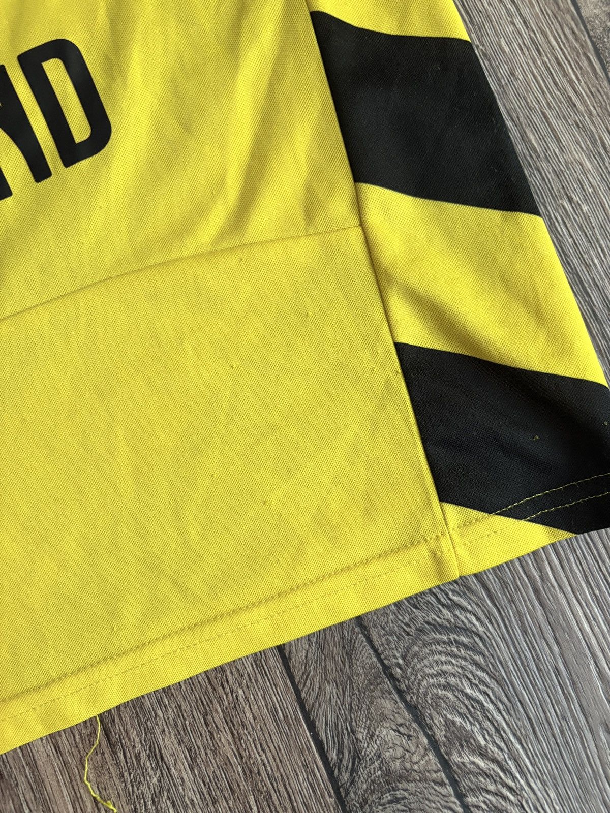 Puma Borussia Dortmund Home 2014/2015 Football Shirt Puma Jersey Size US M / EU 48-50 / 2 - 16 Thumbnail