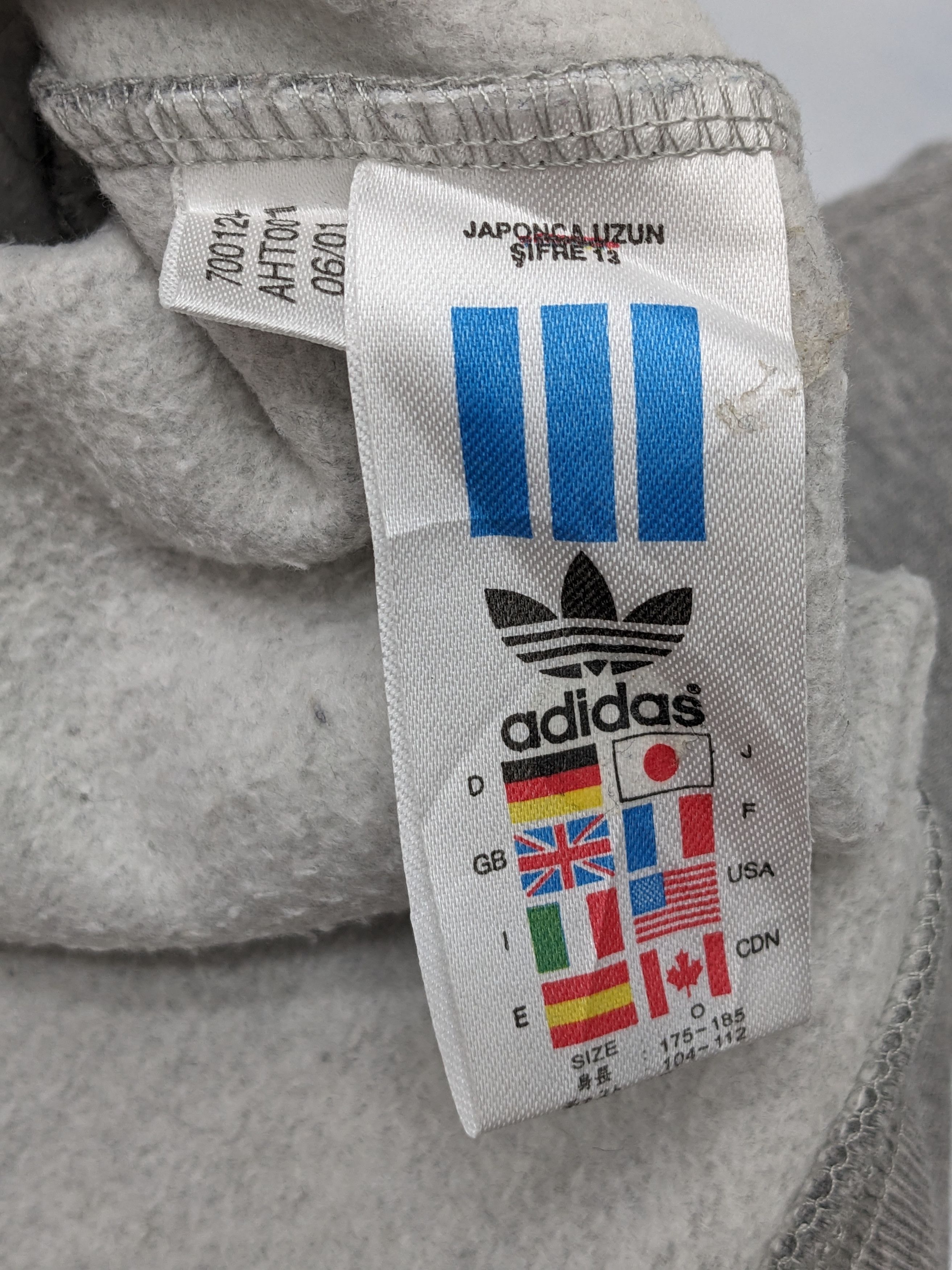 Adidas Vintage Adidas Streetwrar Trefoil Raglan Sweatshirt Size US M / EU 48-50 / 2 - 9 Thumbnail