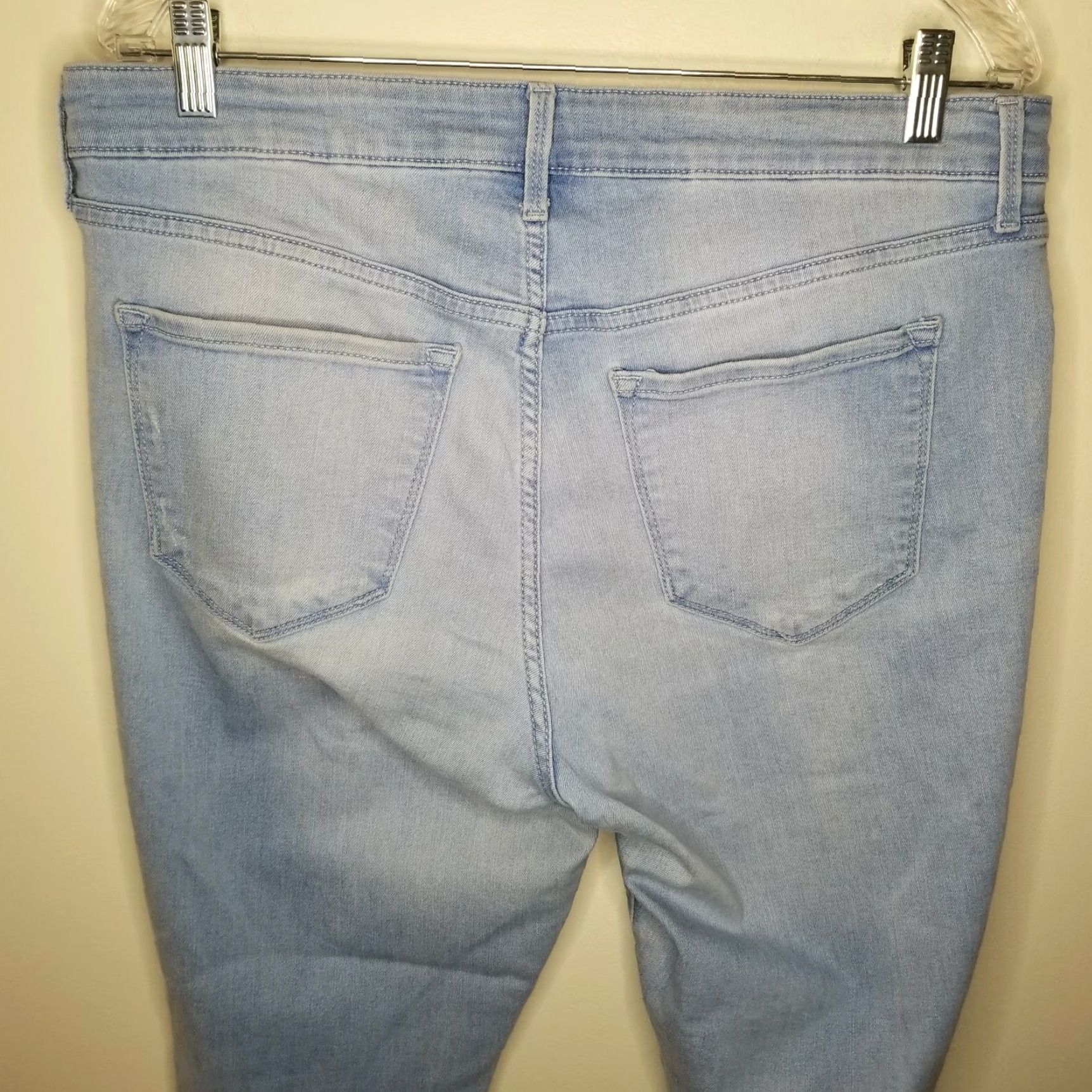 Old Navy Old Navy Rockstar Jeans Skinny Womens 14 Mid Rise Blue Denim 28.5in 36waist Womens Size 36" / US 14 / IT 50 - 6 Thumbnail