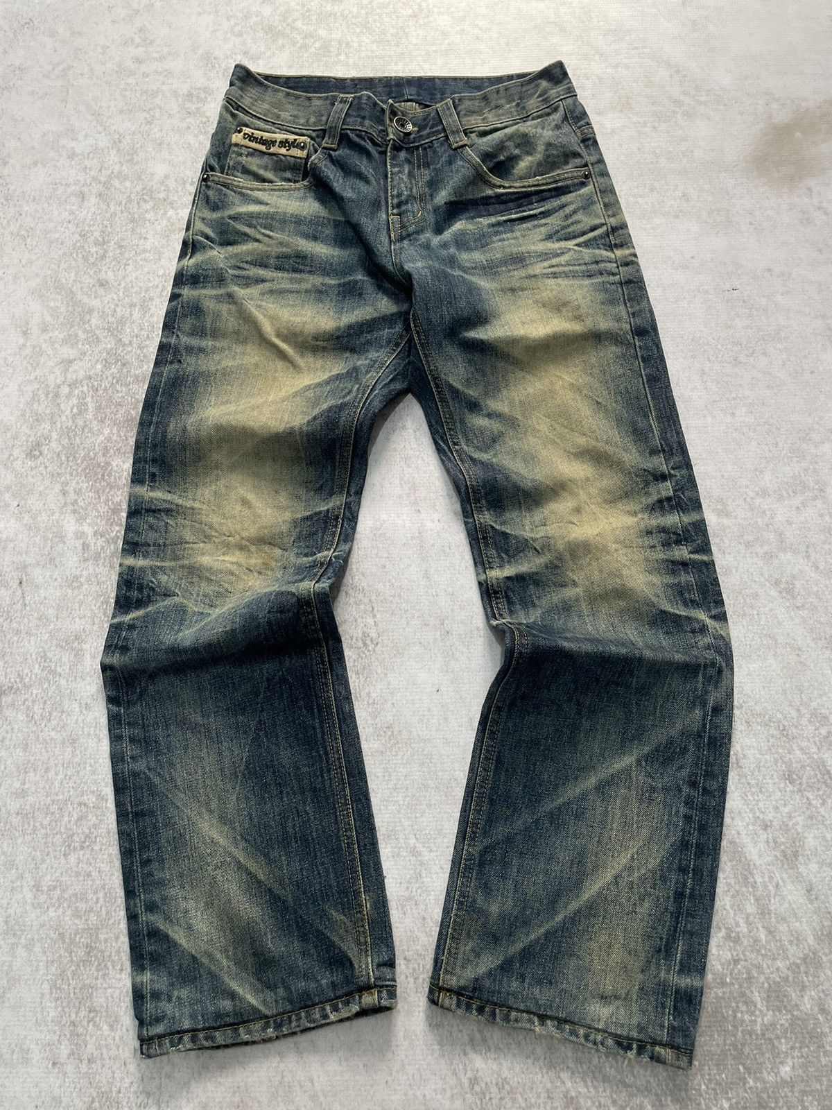 2000s vintage style japan acid wash denim Y2k style