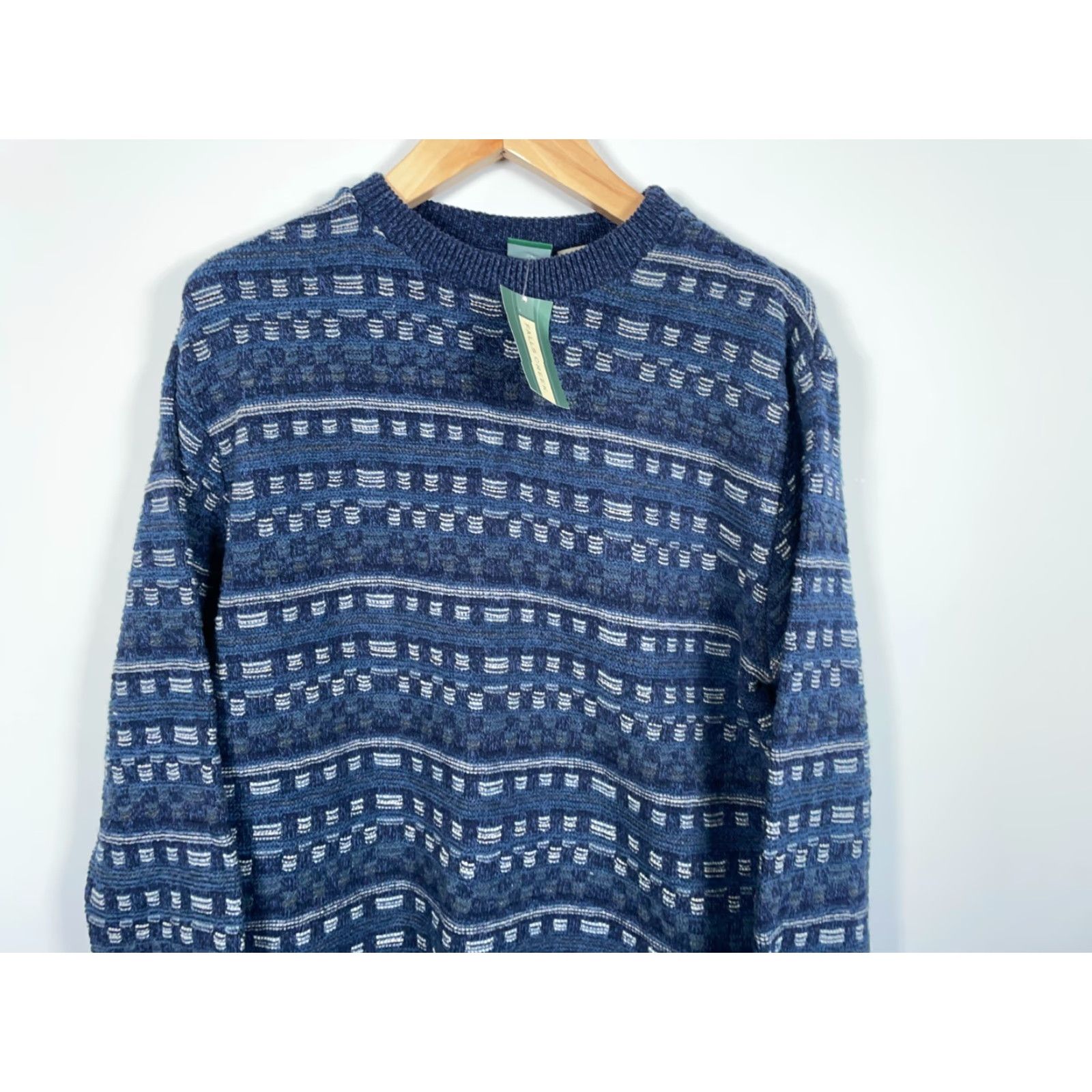 Vintage VINTAGE Falls Creek Sweater Men Large Blue Geometric Chunky-Knit Crew Neck Wool-Blend Pullover 90s Dad Style Unworn Size US L / EU 52-54 / 3 - 4 Thumbnail