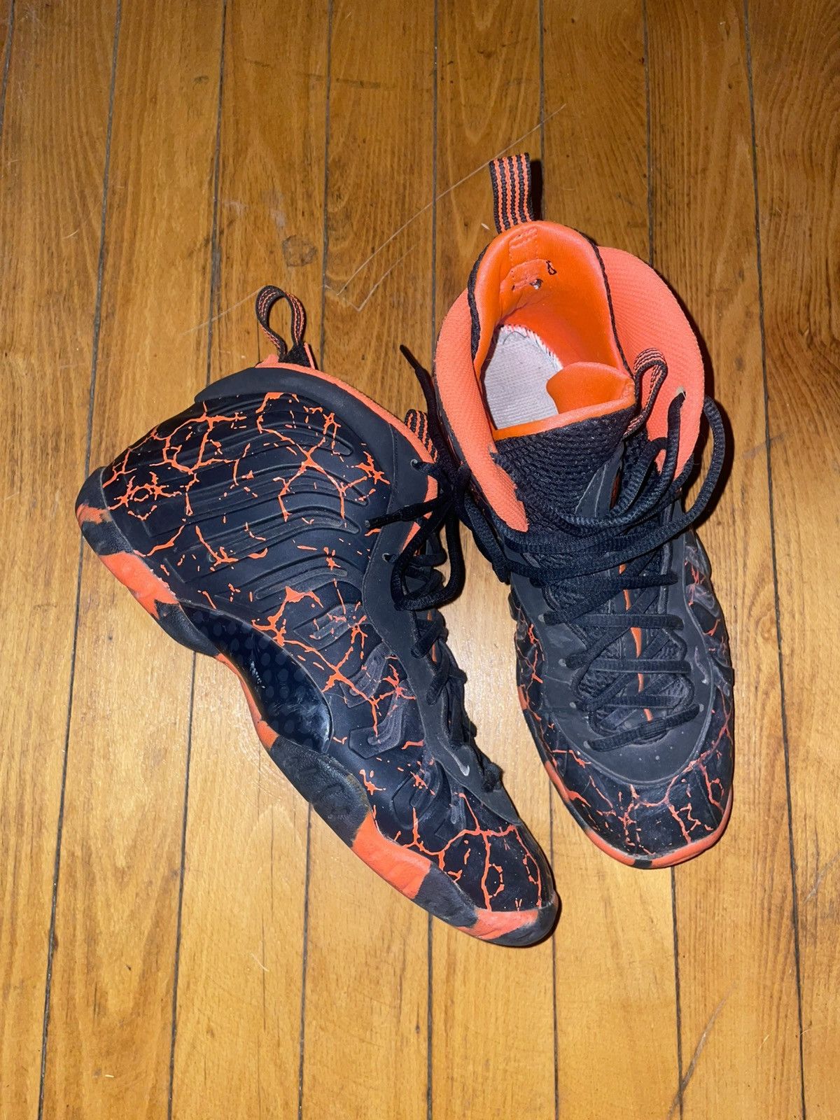 Nike Nike foamposite lava Size US 7 / EU 40 - 1 Thumbnail