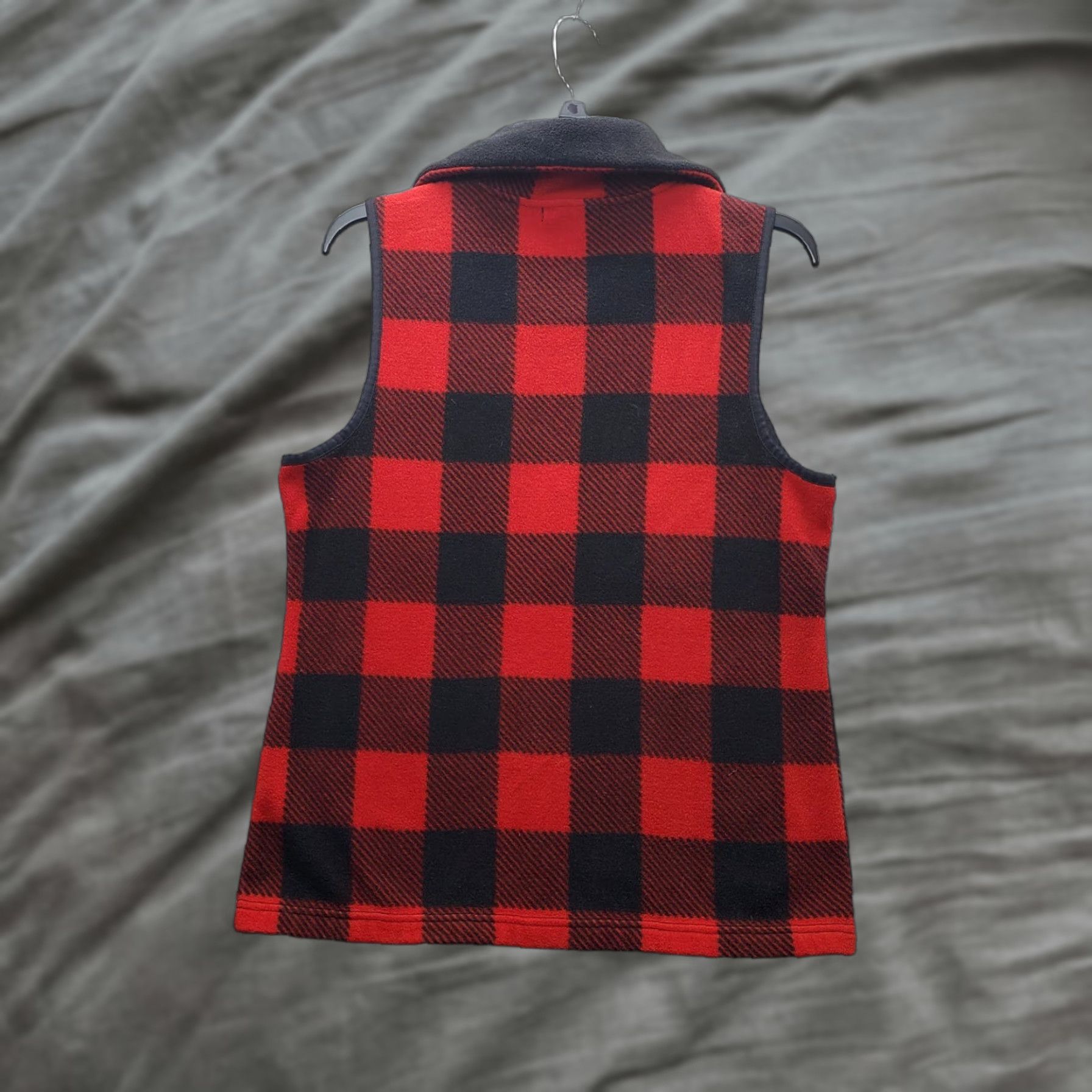 Chaps Chaps Sports Fleece Vest Womens Size M Multi Buffalo Plaid Sleeveless Full Zip Vest Size M / US 6-8 / IT 42-44 - 1 Thumbnail