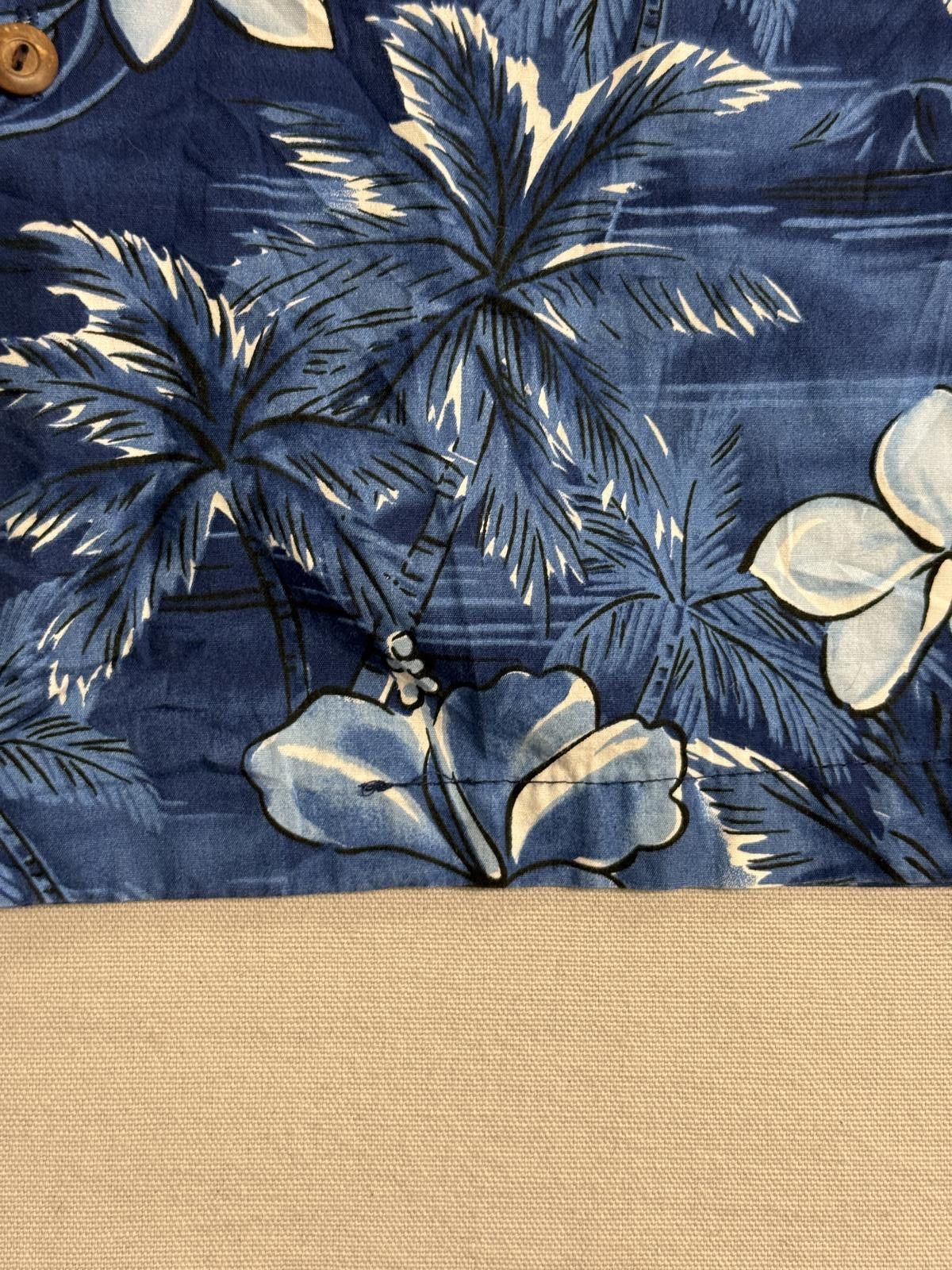 Other Two Palms Mens Hawaiian Shirt Plumeria Made in Hawaii Shirt Size US L / EU 52-54 / 3 - 6 Thumbnail