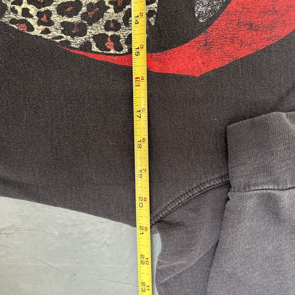 Vintage Prince Peter Collection leopard tongue crewneck sweatshirt. Size S / US 4 / IT 40 - 4 Thumbnail