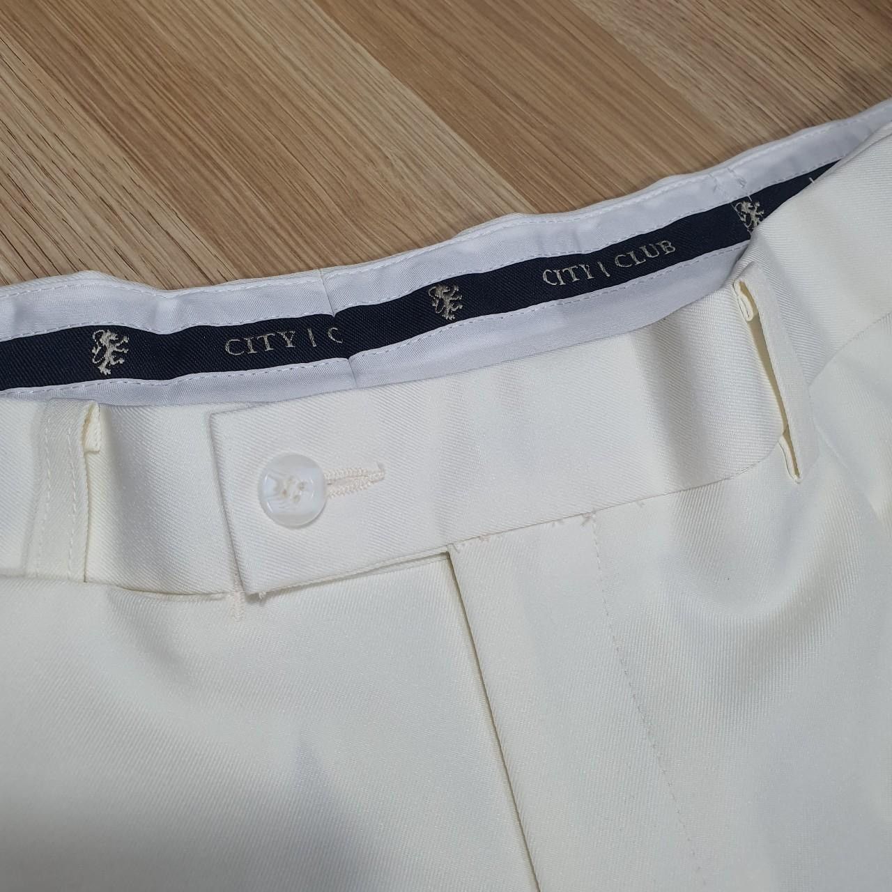 Designer City club Size US 38 / EU 54 - 2 Thumbnail