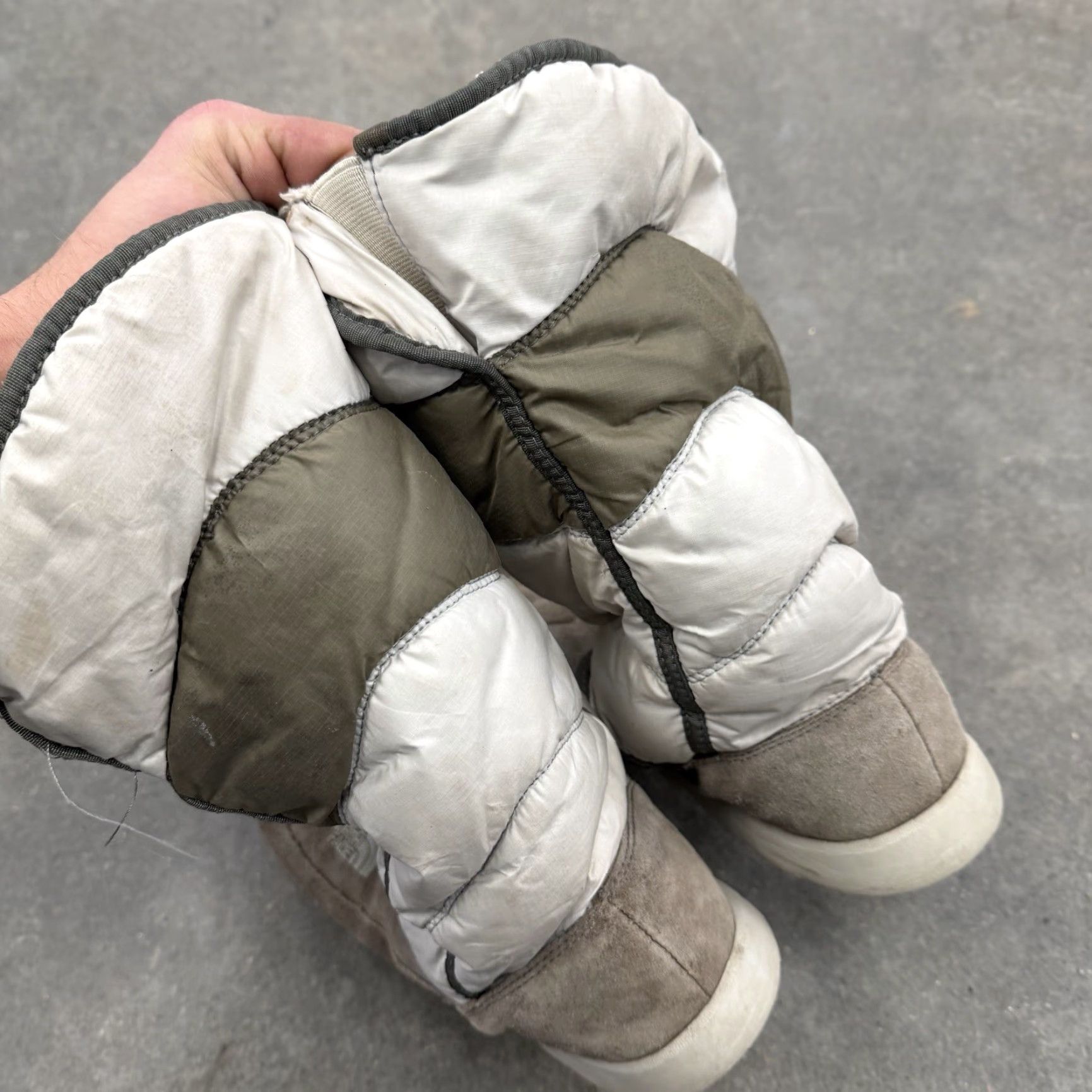 The North Face The North Face Thermoball Roll Down Pull On Winter Boots Leather White Womens 10 Size US 8 / IT 38 - 7 Thumbnail