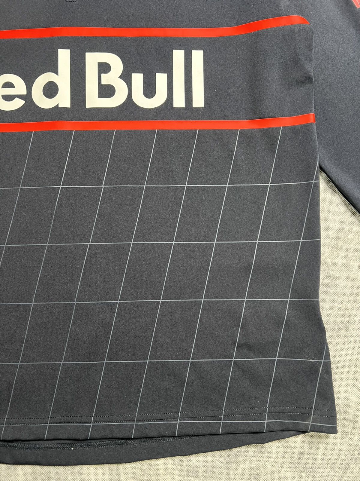 Castore Oracle Red Bull Racing 2025 Team 1/4 3 Zip Midlayer Castore Size US M / EU 48-50 / 2 - 8 Thumbnail