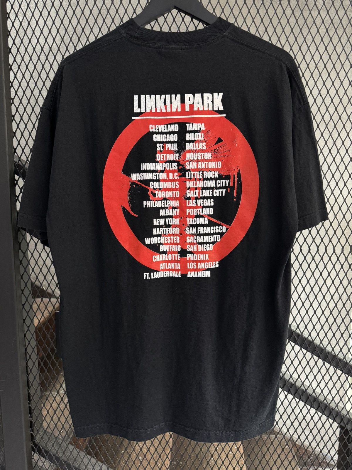 Band Tees × Vintage Vintage 2000 Linkin Park Hybrid Theory Tee Size US XL / EU 56 / 4 - 4 Thumbnail