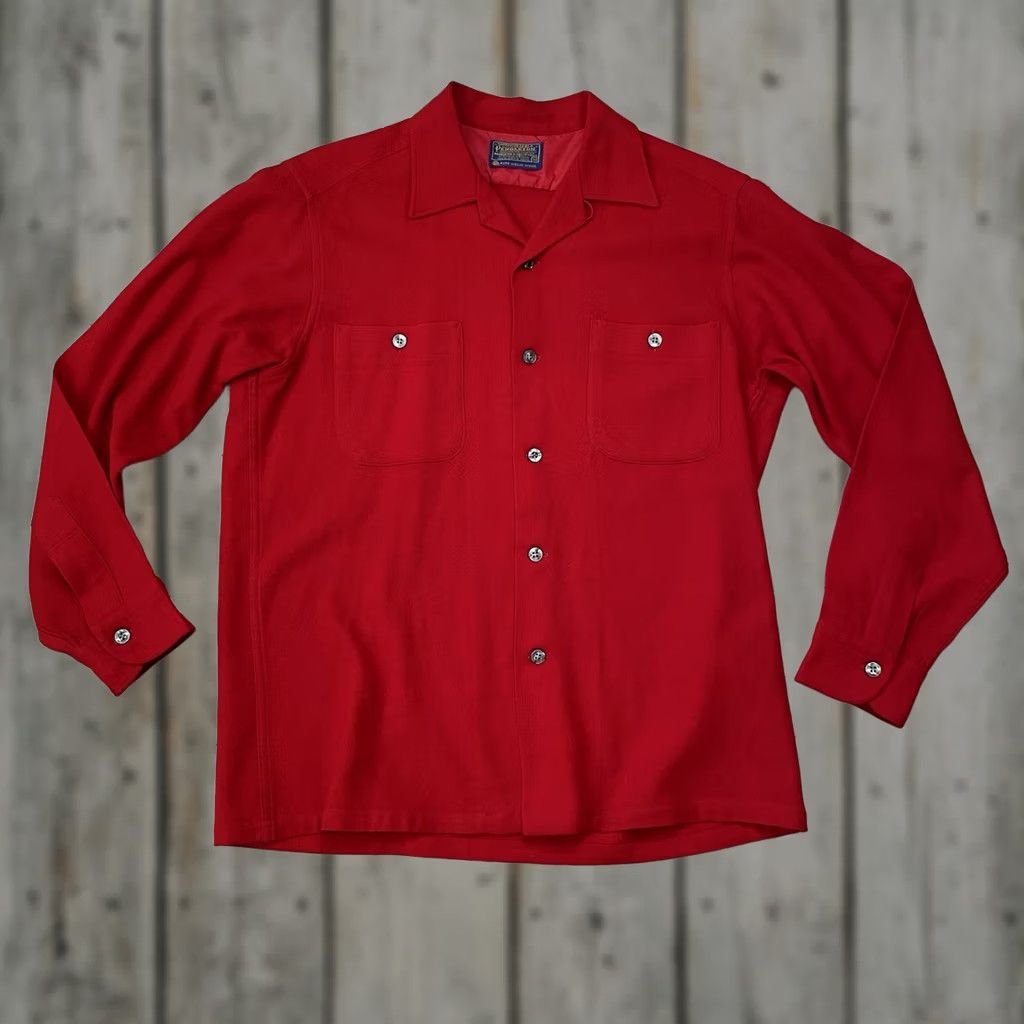 Pendleton VINTAGE Pendleton Shirt Mens Medium Red 100% Wool Solid Button-Up USA 70s Size US M / EU 48-50 / 2 - 1 Thumbnail