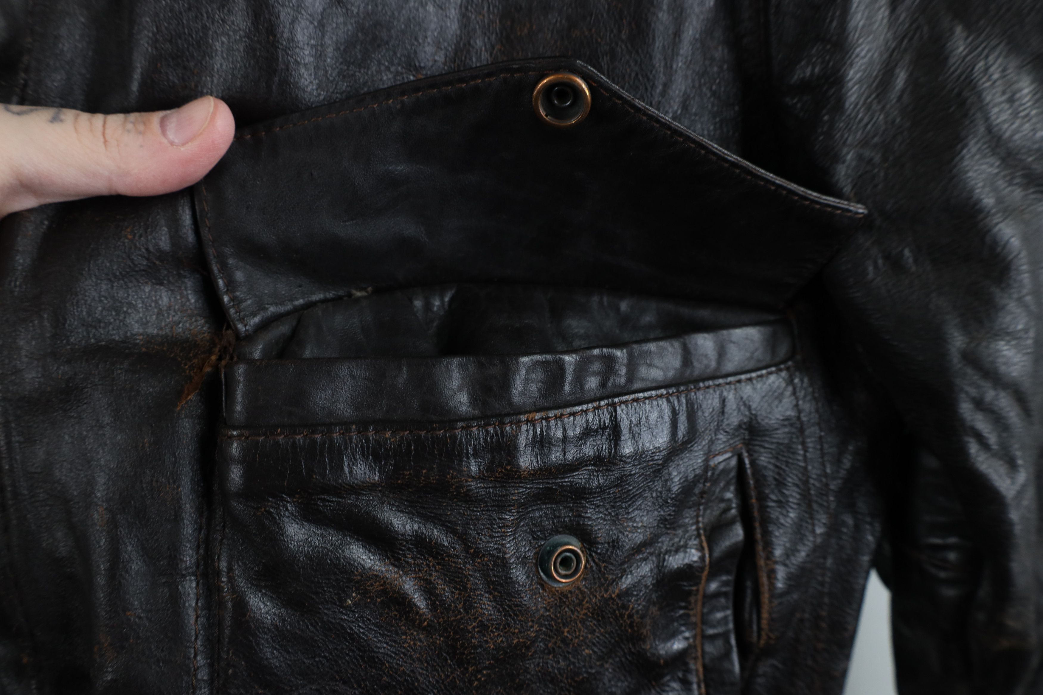 Vintage Vintage 70s Fleece Lined G-1 Flight Bomber Jacket Brown Size US L / EU 52-54 / 3 - 5 Thumbnail