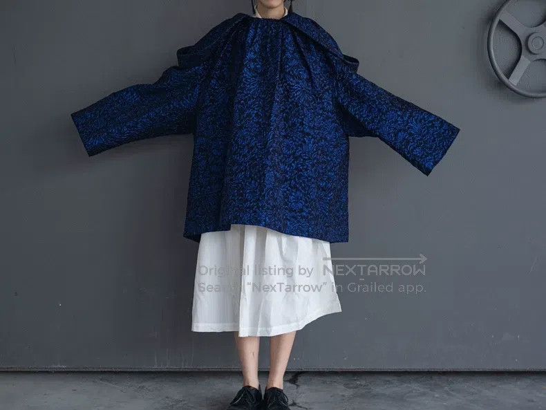 Comme des Garcons Comme Des Garcons Blue Embossed Flower Suspender Skirt Size S / US 4 / IT 40 - 6 Thumbnail