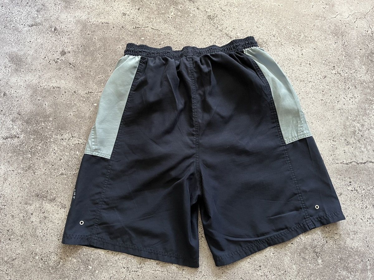Vintage Vintage YSL Yves Saint Laurent big logo blue Shorts 90s Size US 30 / EU 46 - 11 Thumbnail
