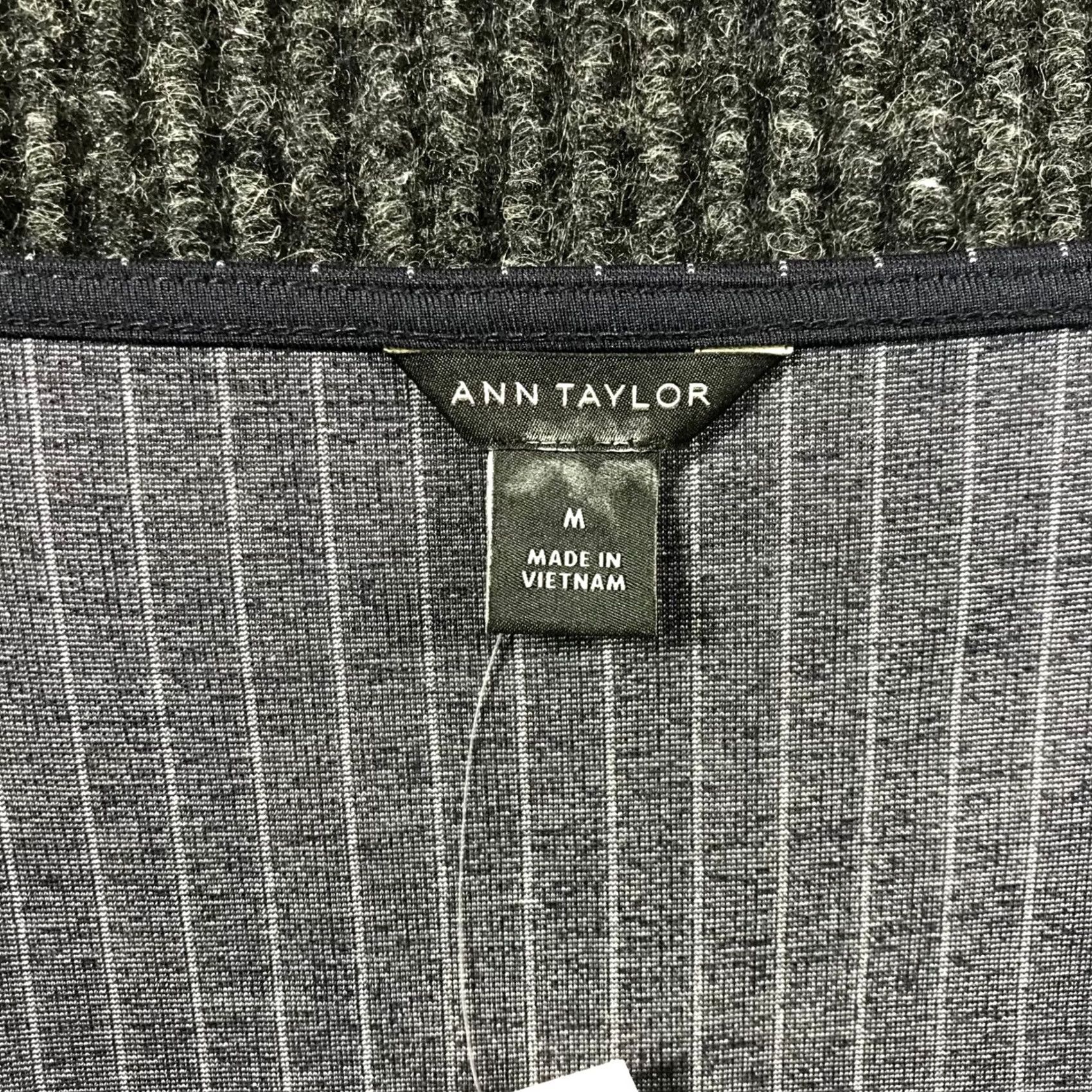 Ann Taylor Ann Taylor Navy Blue Pinstripe Wrap Front Peplum Top Long Sleeve M Womens Shirt Size M / US 6-8 / IT 42-44 - 7 Thumbnail