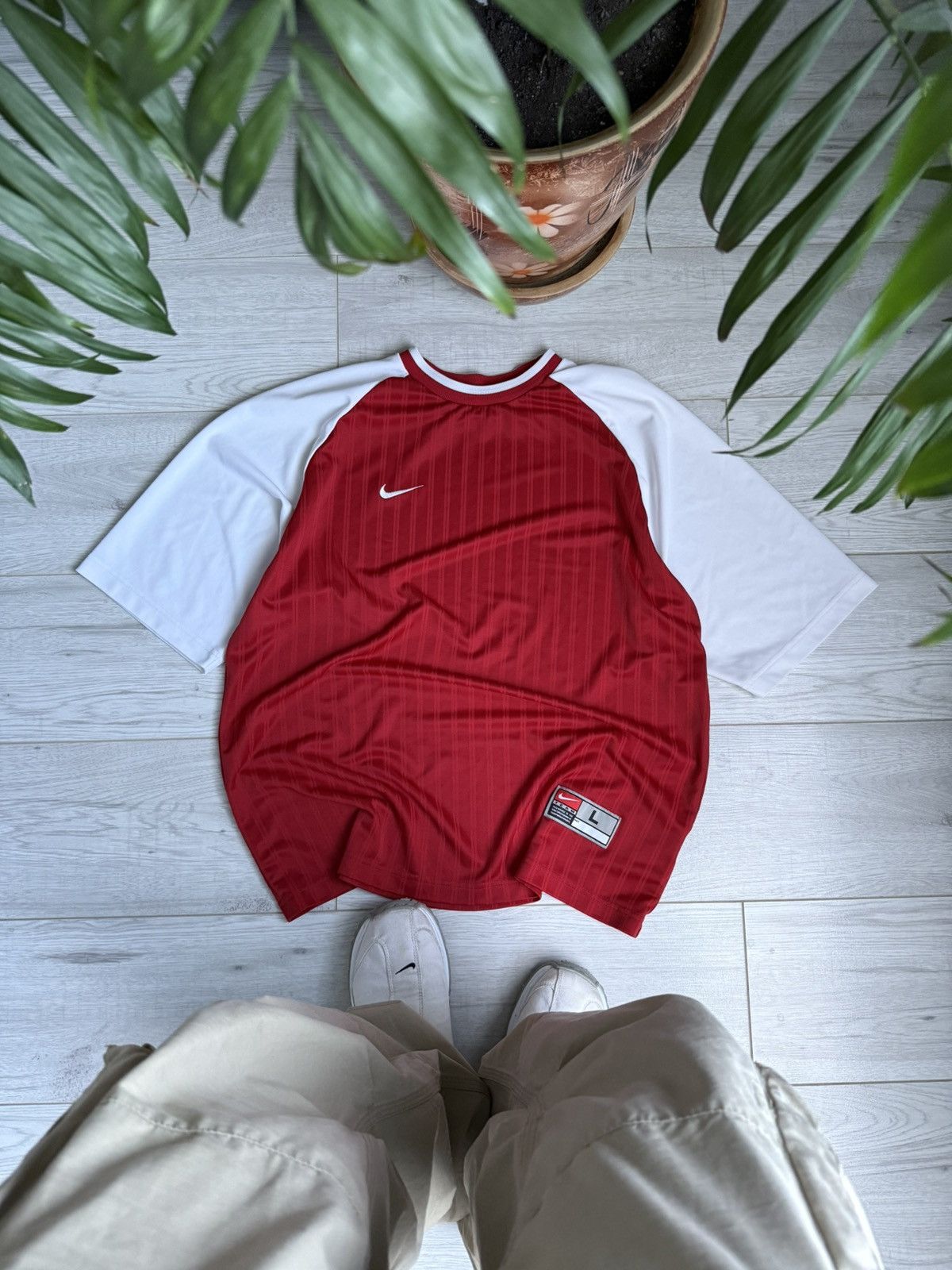 Nike × Vintage Vintage Nike Y2K Oversized T-Shirt soccer jersey 90’s Size US L / EU 52-54 / 3 - 2 Thumbnail