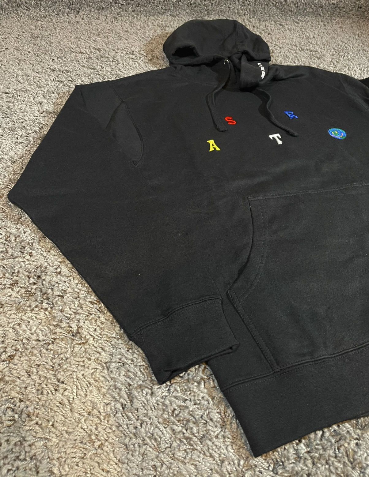 Travis Scott 2018FW Travis Scott Astroworld Scattered Earth Hoodie Size US M / EU 48-50 / 2 - 4 Thumbnail