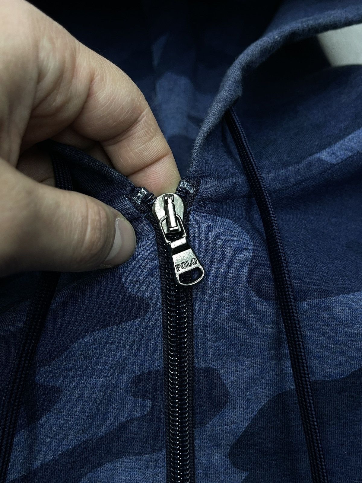Polo Ralph Lauren Polo Ralph Lauren Performance Navy Camo Full Zip Hoodie Size US M / EU 48-50 / 2 - 6 Thumbnail