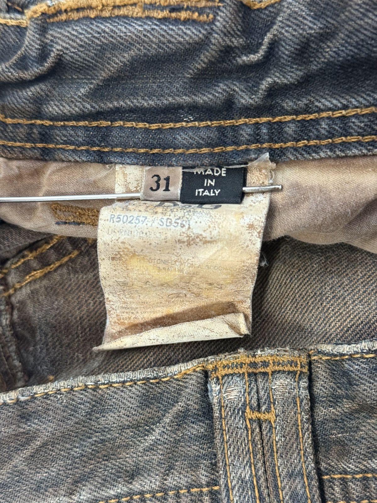 Dolce & Gabbana FW2006 Dolce & Gabbana Distressed Grey Relaxed Denim Jeans Size US 32 / EU 48 - 23 Thumbnail