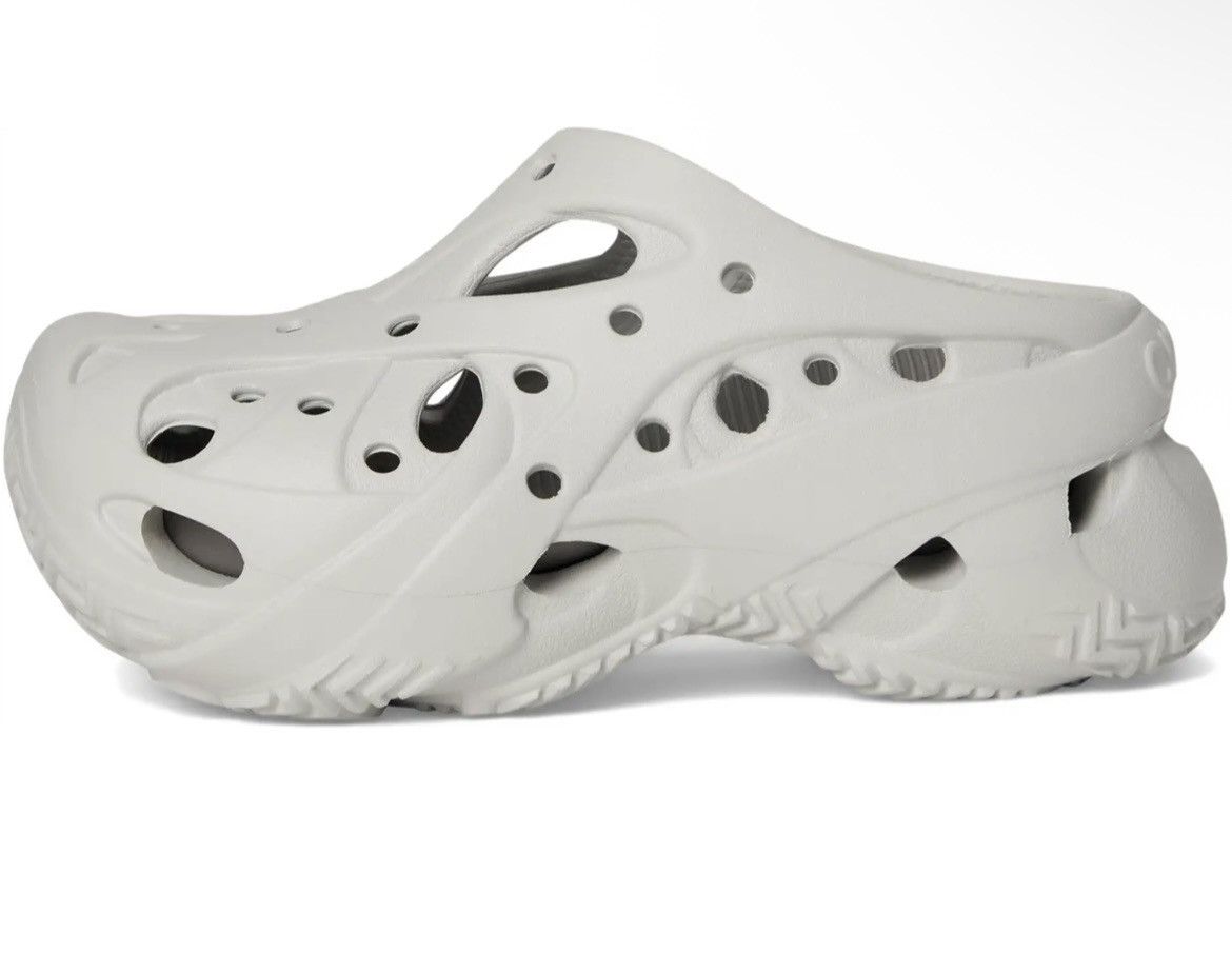 Crocs Crocs Caged Clog Atmosphere Women size 8 Size US 8 / IT 38 - 2 Thumbnail