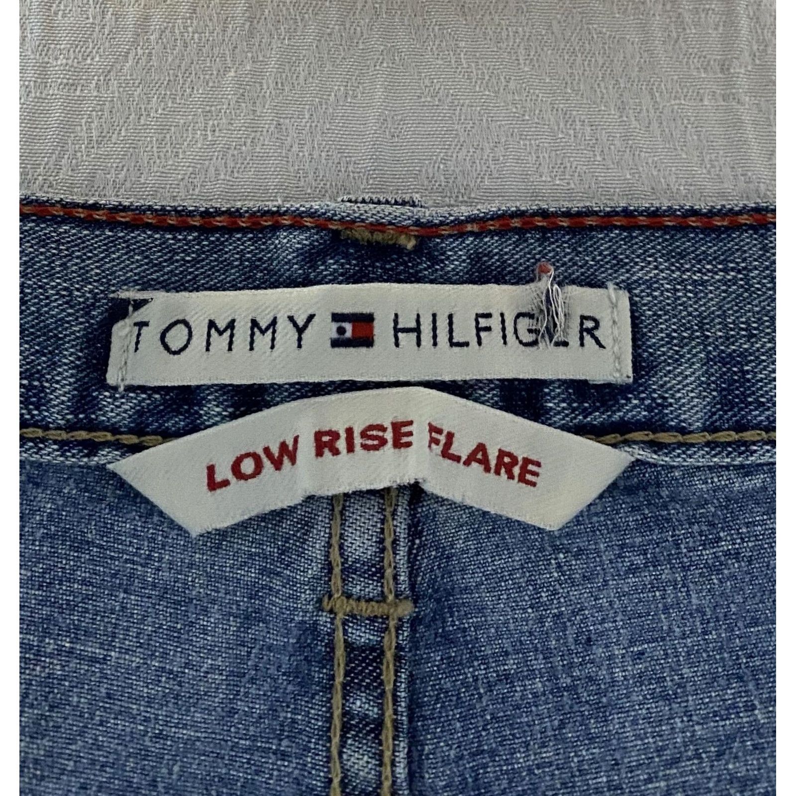 Tommy Hilfiger Tommy Hilfiger Jeans Womens 8 Blue Low Rise Flare Stretch Denim Retro Y2K Style Jeans Feminine Womens 8 Flared Denim Retro Size 30" / US 8 / IT 44 - 5 Thumbnail