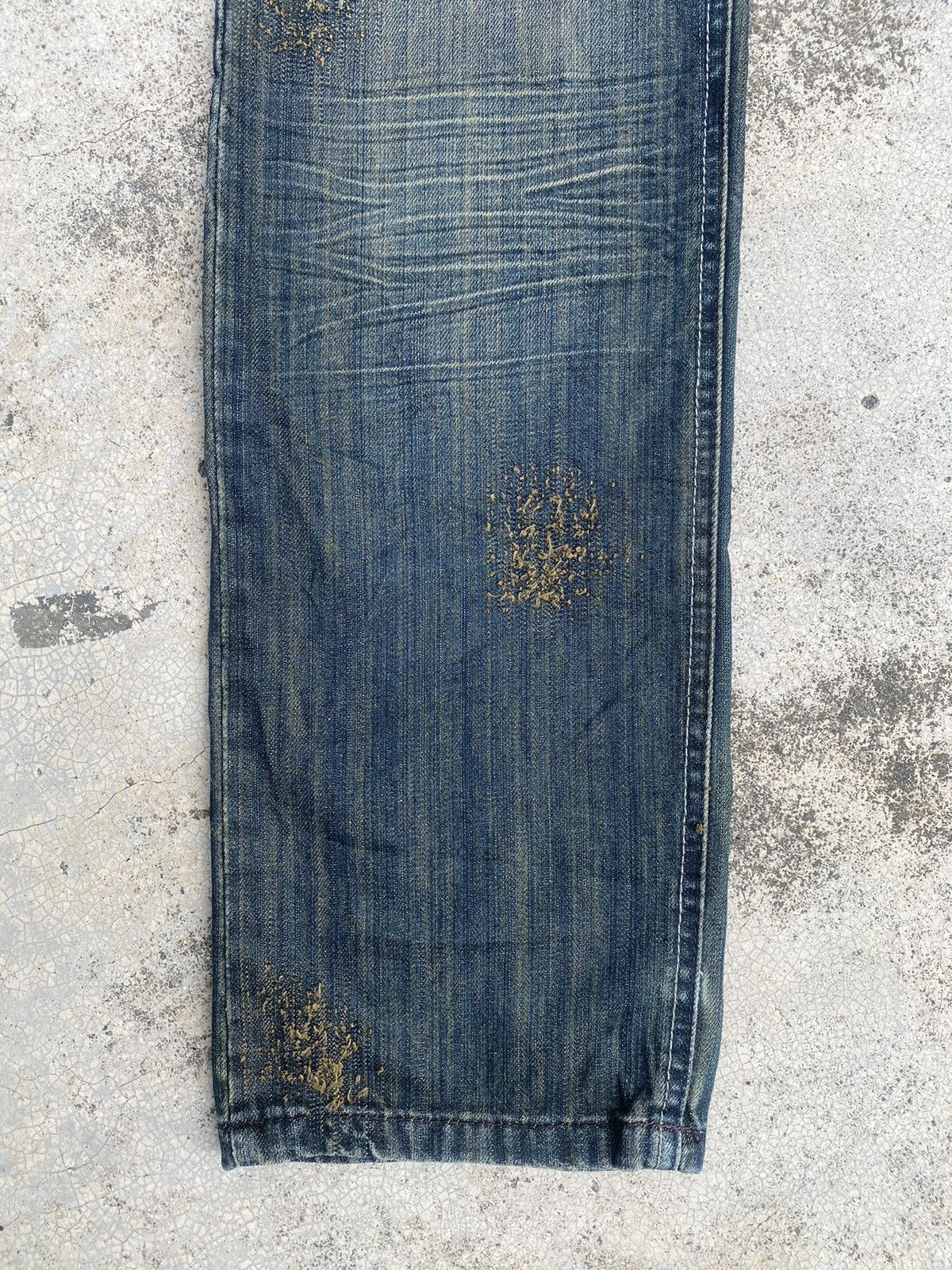 Le Grande Bleu (L.G.B.) Japanese Brand Vo+E Heavy Clawmark Cowboy Style Jeans Size US 32 / EU 48 - 13 Thumbnail