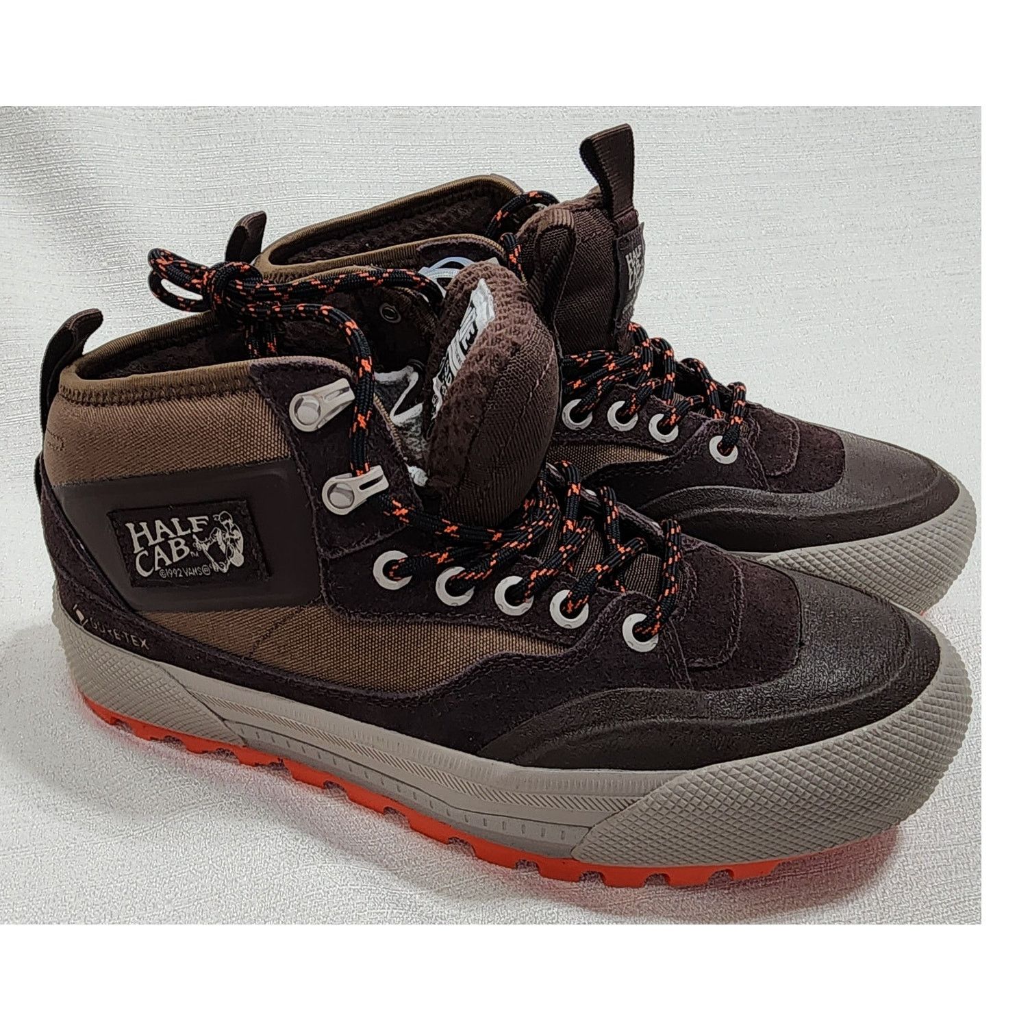 Vans Vans MTE Half Cab Gore-Tex size 7 men 8.5 women shoes NWT Size US 7 / EU 40 - 5 Thumbnail