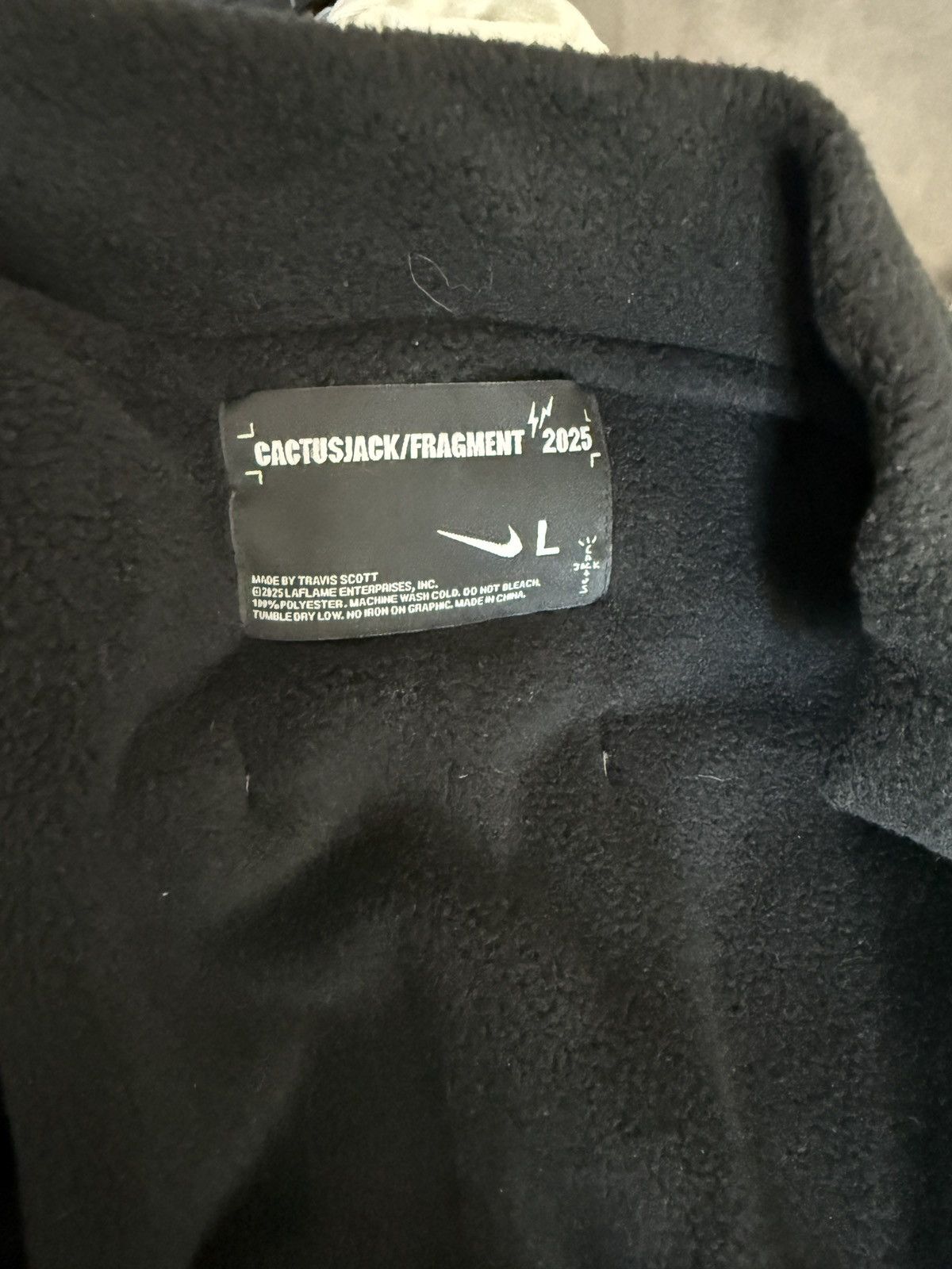 Travis Scott cactus jack fragment large fleece Size US L / EU 52-54 / 3 - 3 Thumbnail