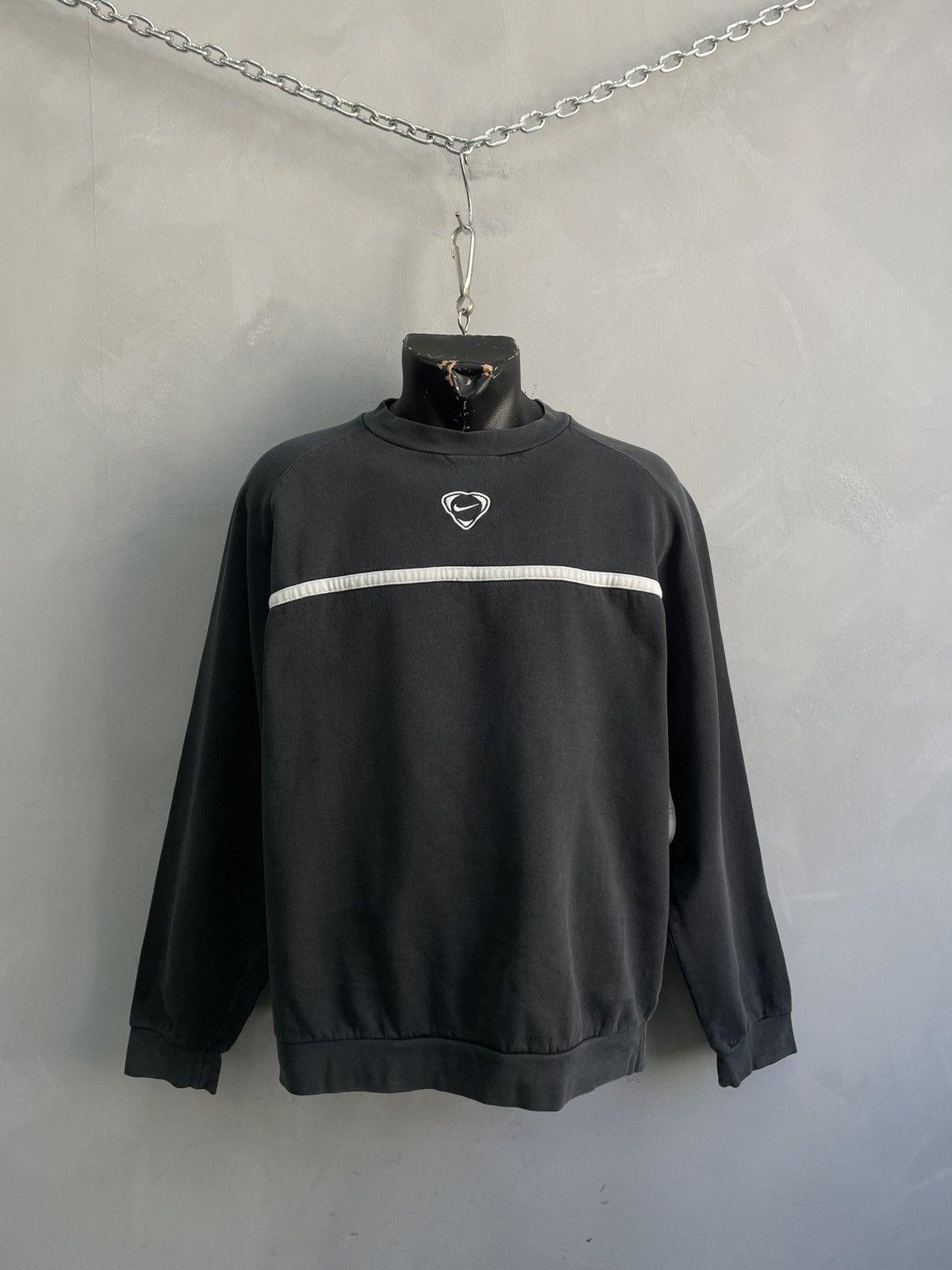 Nike Nike retro casual centr logo mini swoosh washed sweatshirt Size US M / EU 48-50 / 2 - 1 Thumbnail