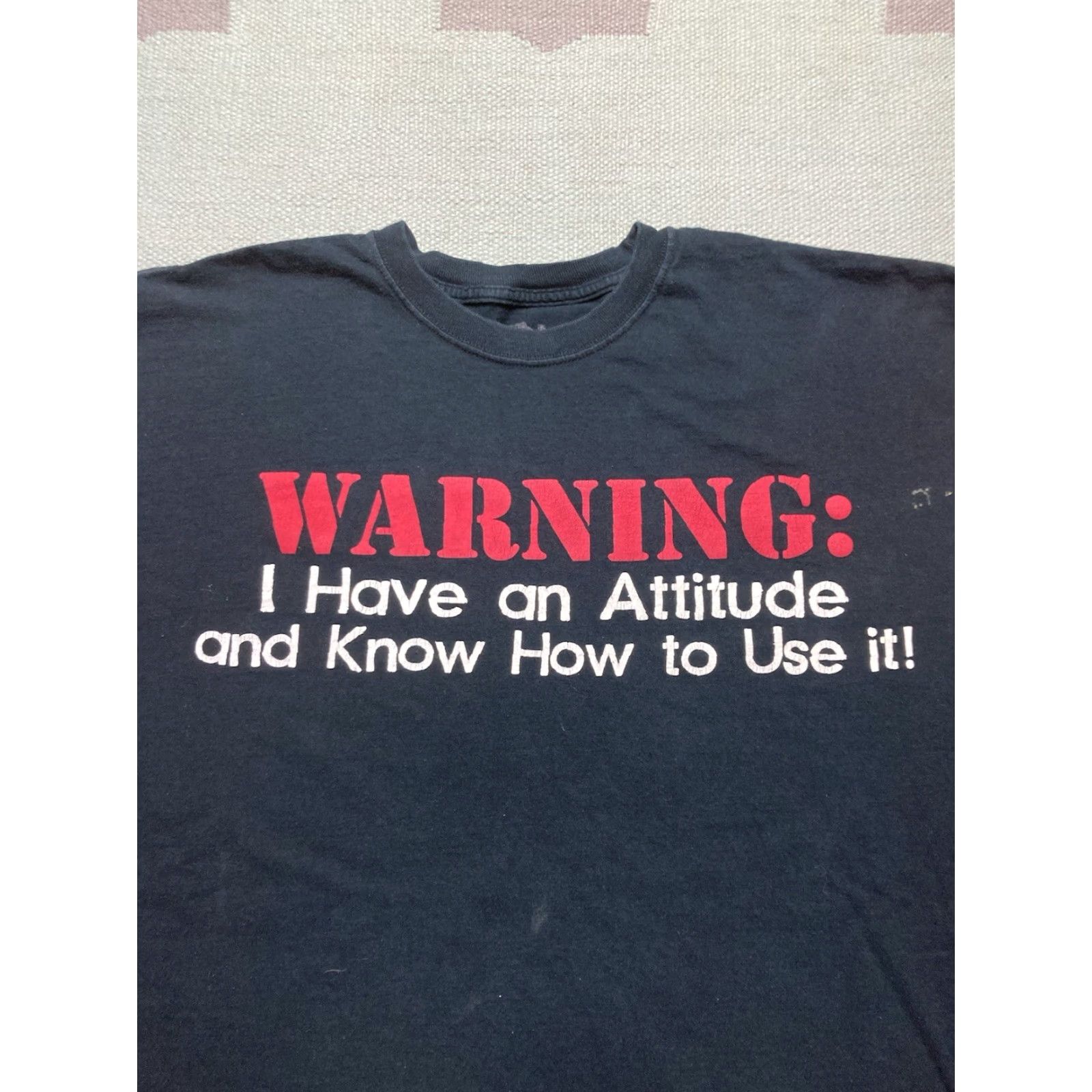 Vintage VINTAGE Y2K graphic t shirt warning I have an attitude and know how to use it funny XL AND T-Shirt Men Black XL Funny Attitude Shirt 2000s Mens Size US XL / EU 56 / 4 - 2 Thumbnail