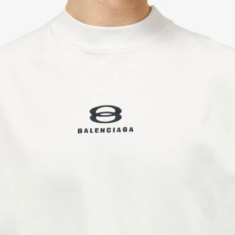 Balenciaga o1la1rc1a0824 Deconstructed T-Shirt in White Size US M / EU 48-50 / 2 - 5 Thumbnail