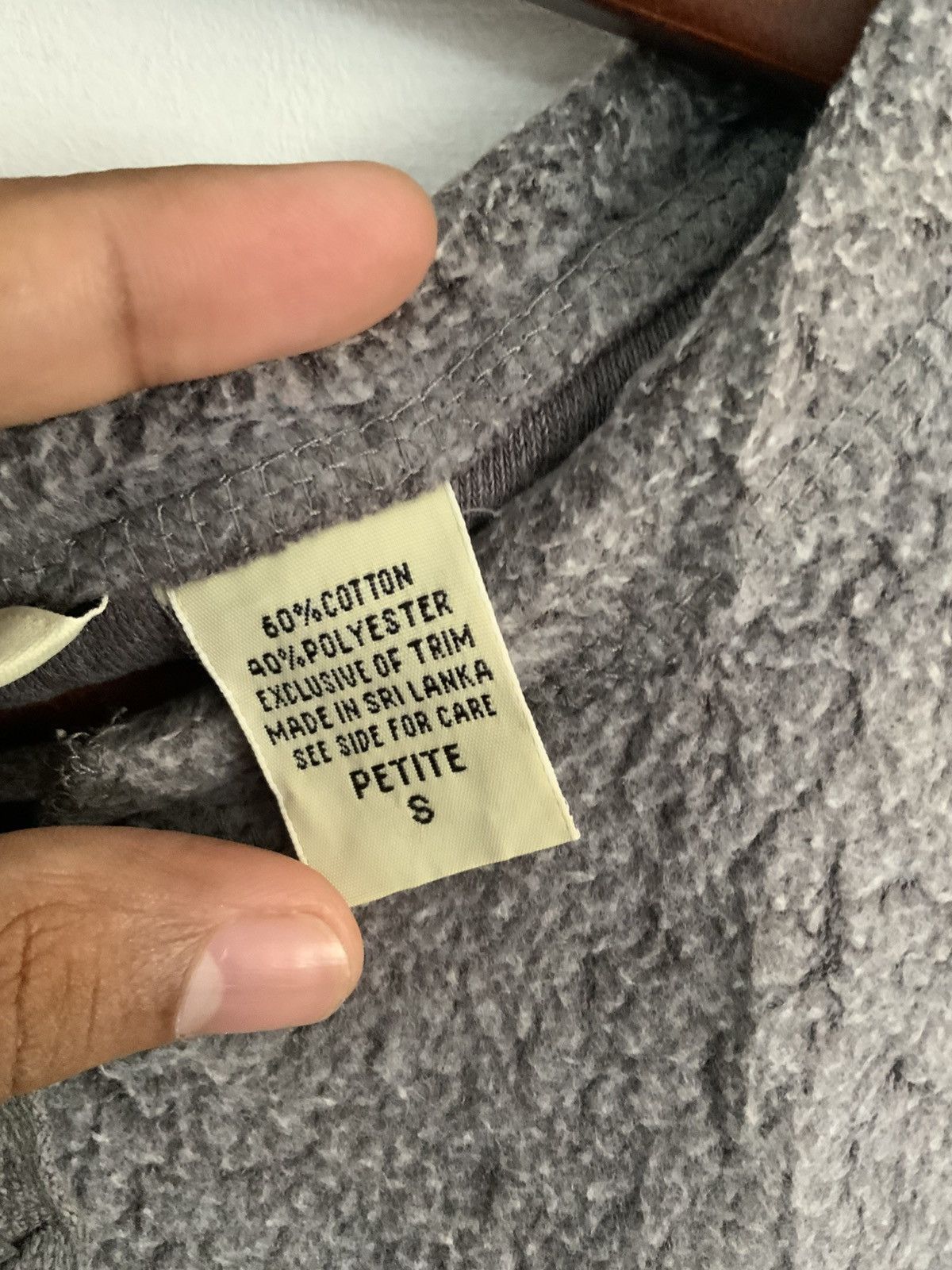 Eddie Bauer Eddie Bauer Fur Sweatshirt Size US S / EU 44-46 / 1 - 11 Thumbnail