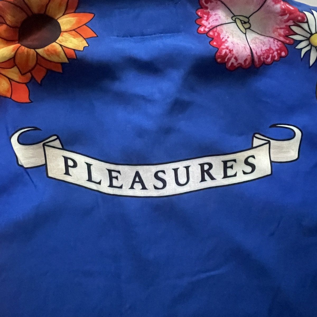 Pleasures PLEASURES VERONA BEACH SACRED HEART ROMEO AND JULIET SHIRT Size US L / EU 52-54 / 3 - 6 Thumbnail