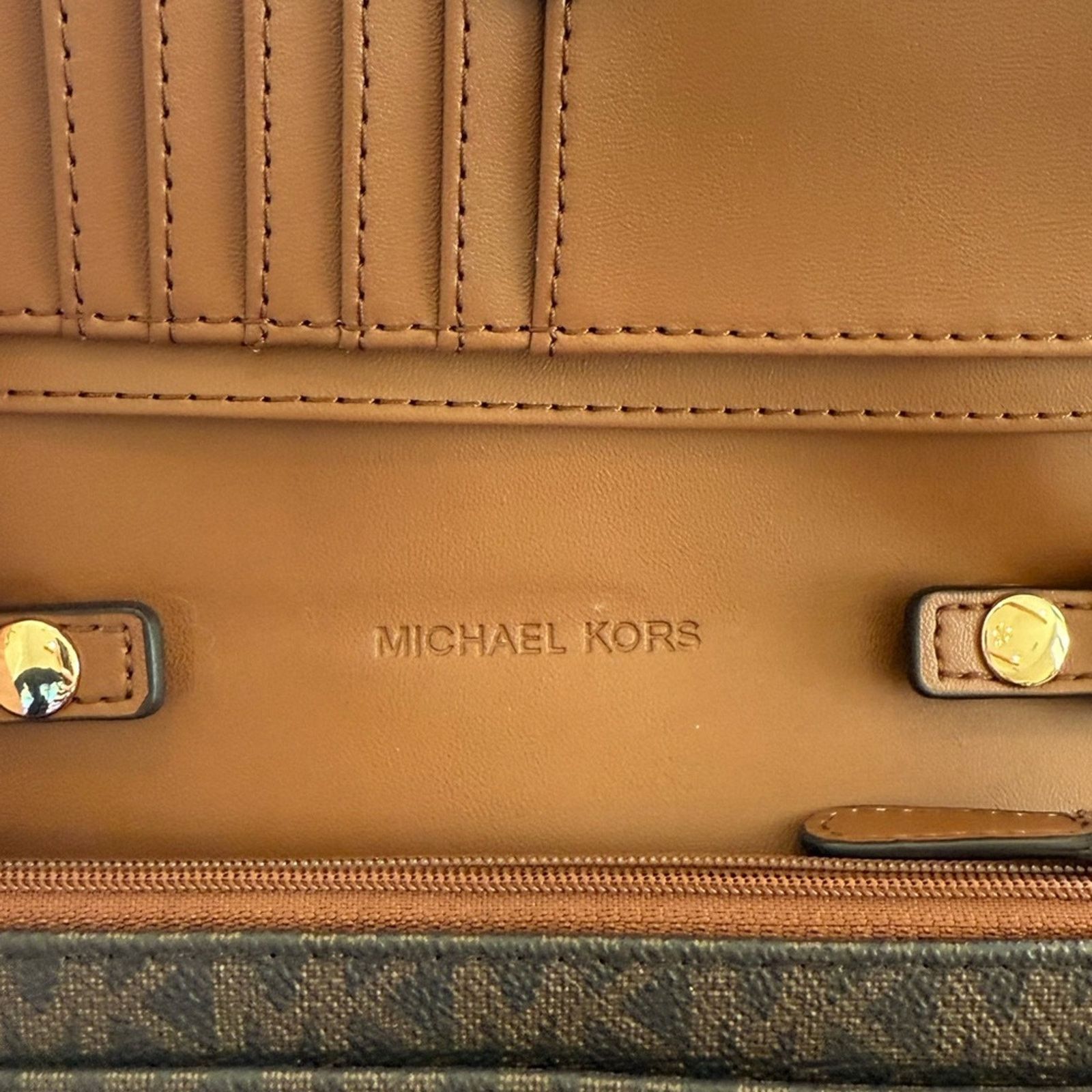 Michael Kors Michael Kors Dark Brown Crossbody with Gold Accents Size ONE SIZE - 4 Thumbnail