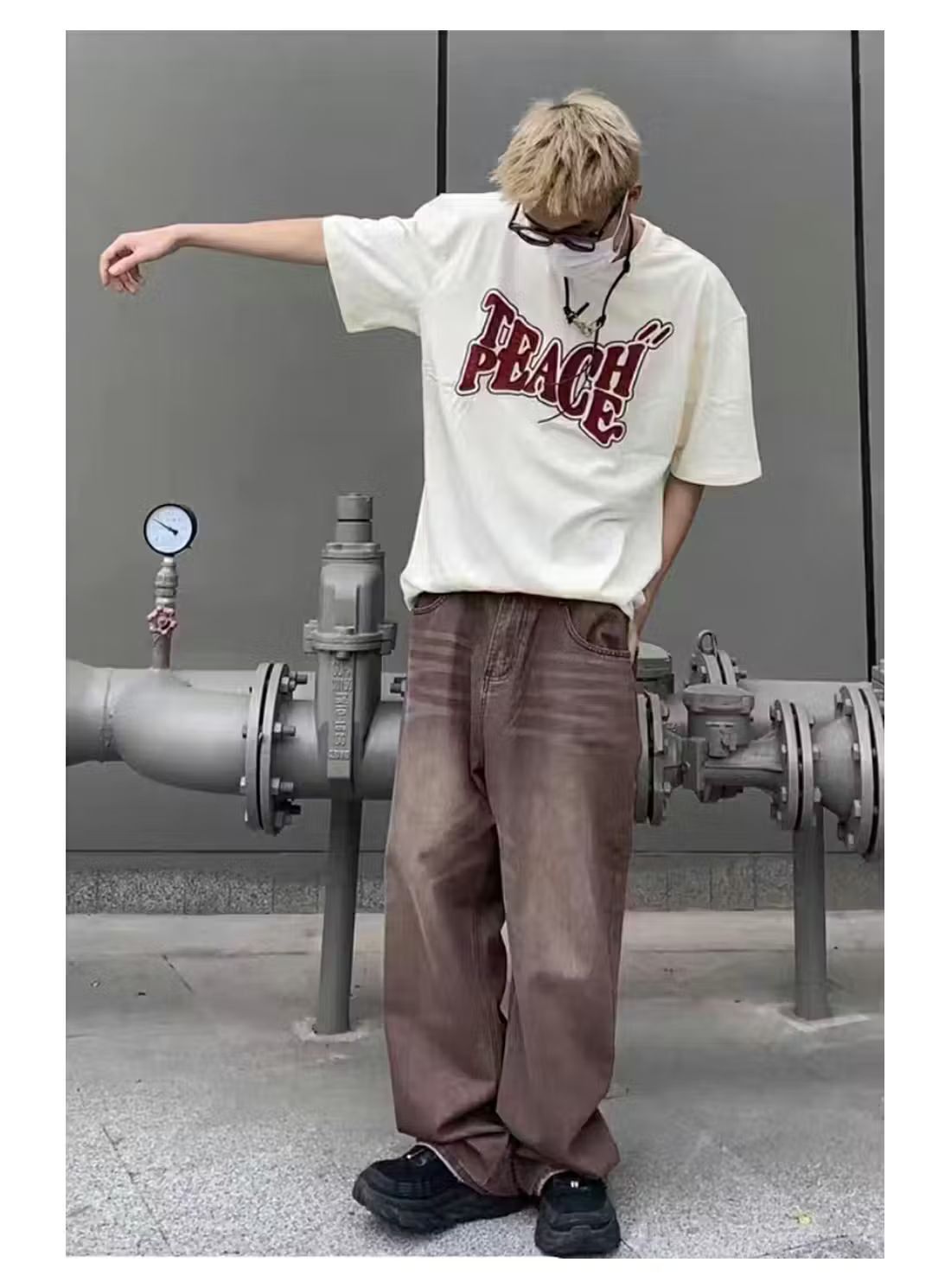 image of Vintage Fade Baggy Distressed Washed Hiphop Jeans in Brown, Men's (Size 32)