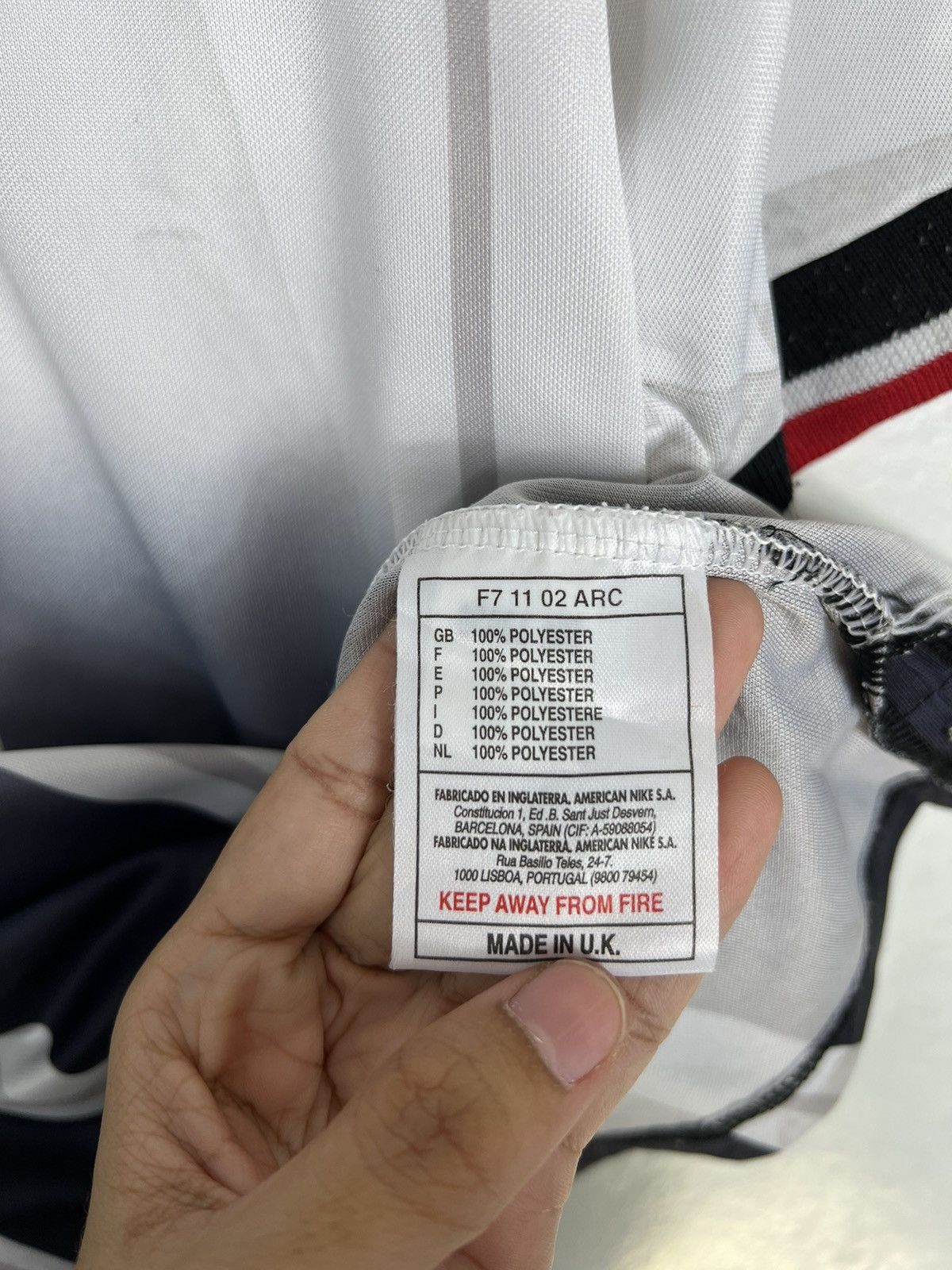 Nike 🔥 VINTAGE NIKE RANGER FC JERSEY Size US L / EU 52-54 / 3 - 14 Thumbnail