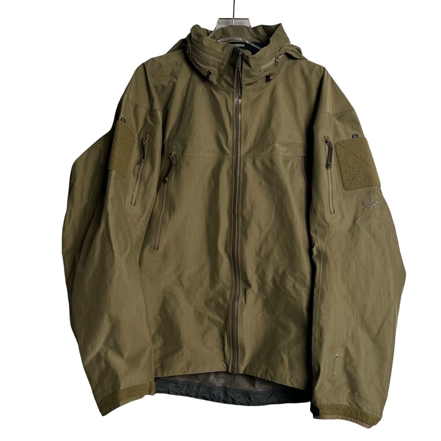Arc'teryx Arc'teryx LEAF Gen 2 Alpha Jacket XL Size US XL / EU 56 / 4 - 1 Thumbnail